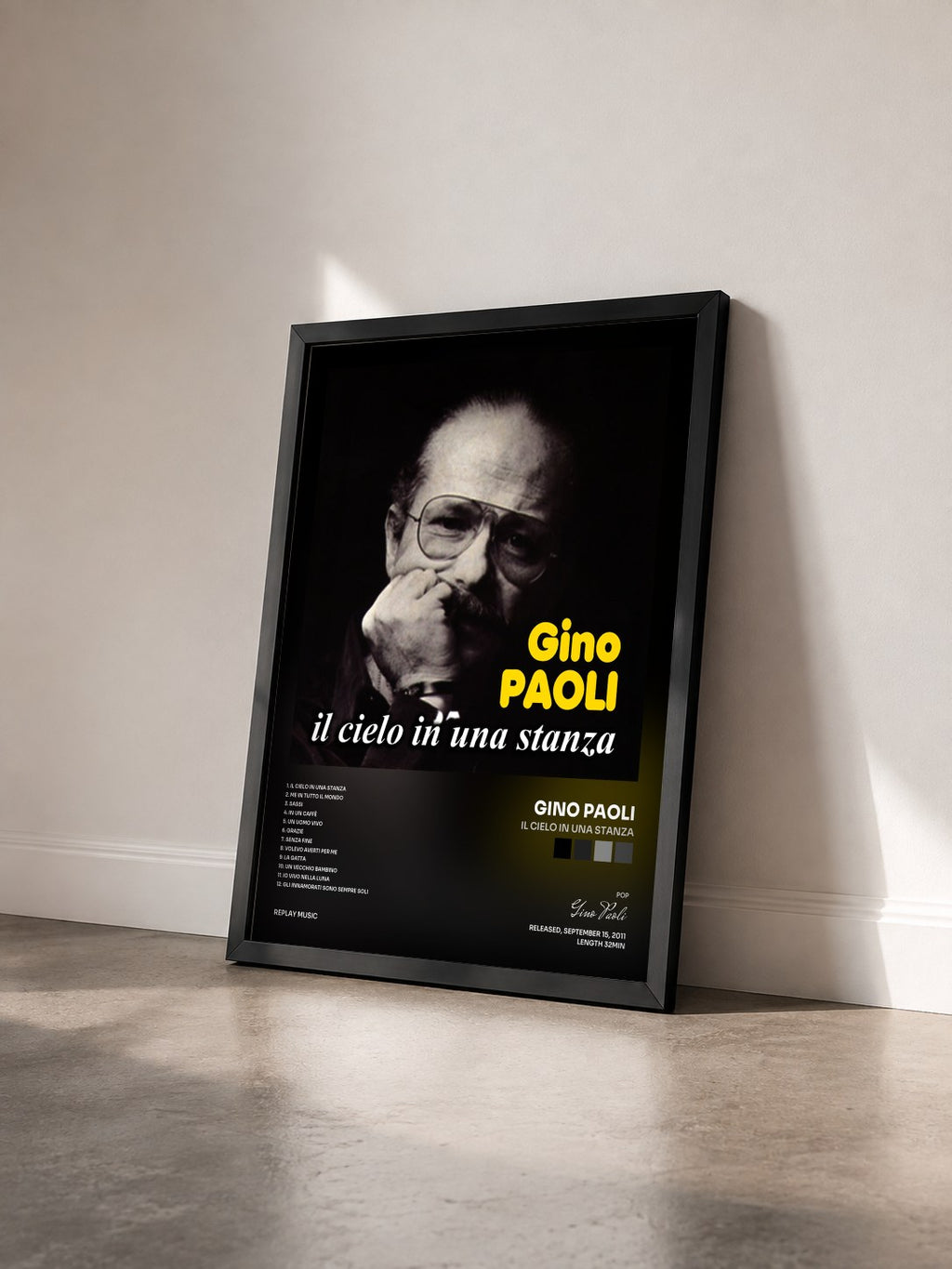 #noir Il cielo in una stanza von Gino Paoli als gerahmter Kunstdruck von schräg gesehen, schwarzer Rahmen