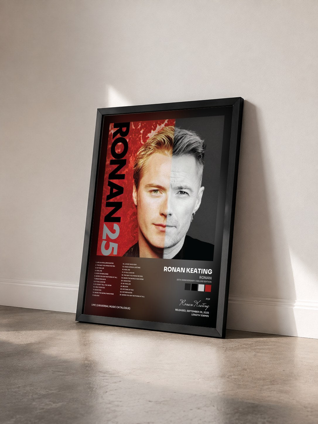 #noir Tableau de l'album Ronan (25th Anniversary / Deluxe Edition) de Ronan Keating vu de trois quarts, cadre noir