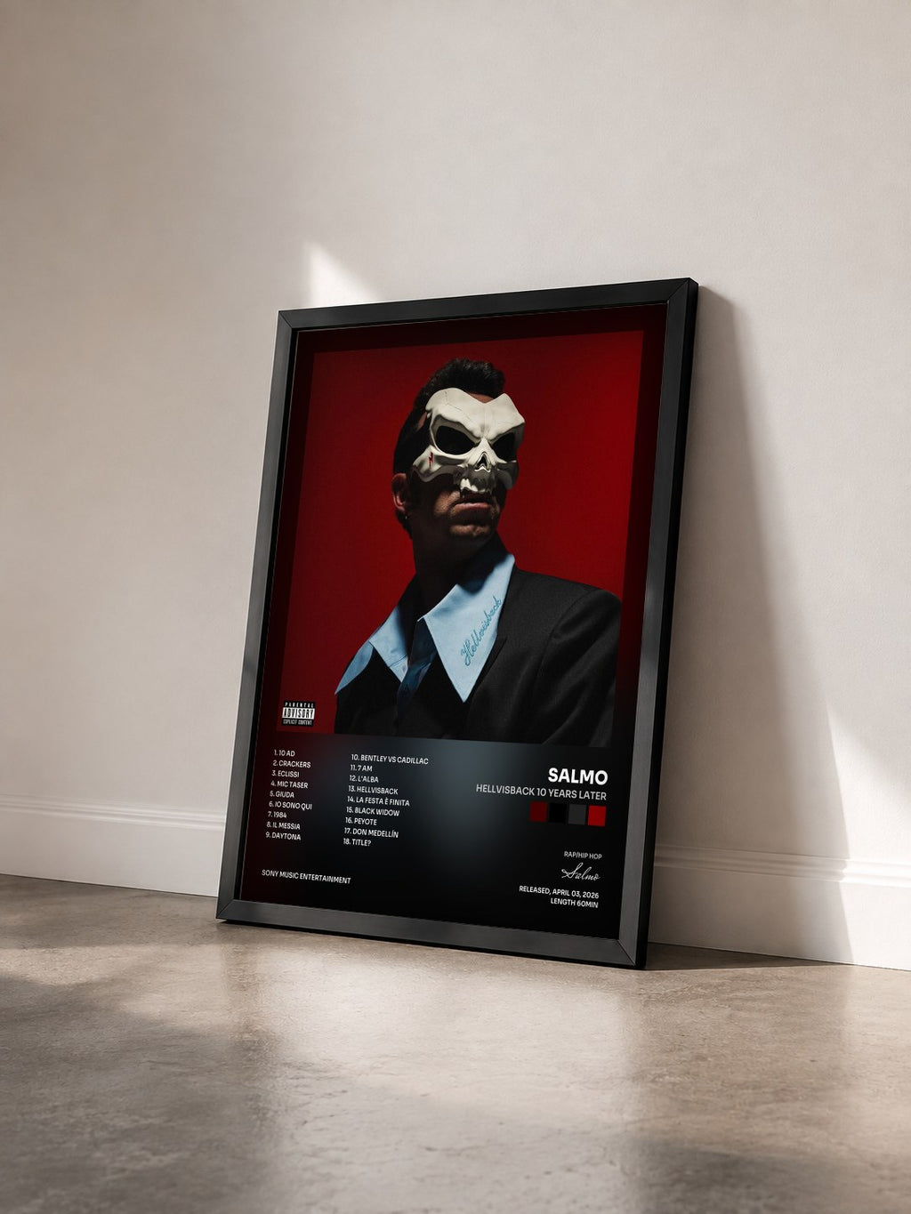 #noir Tableau de l'album Hellvisback 10 Years Later de Salmo vu de trois quarts, cadre noir