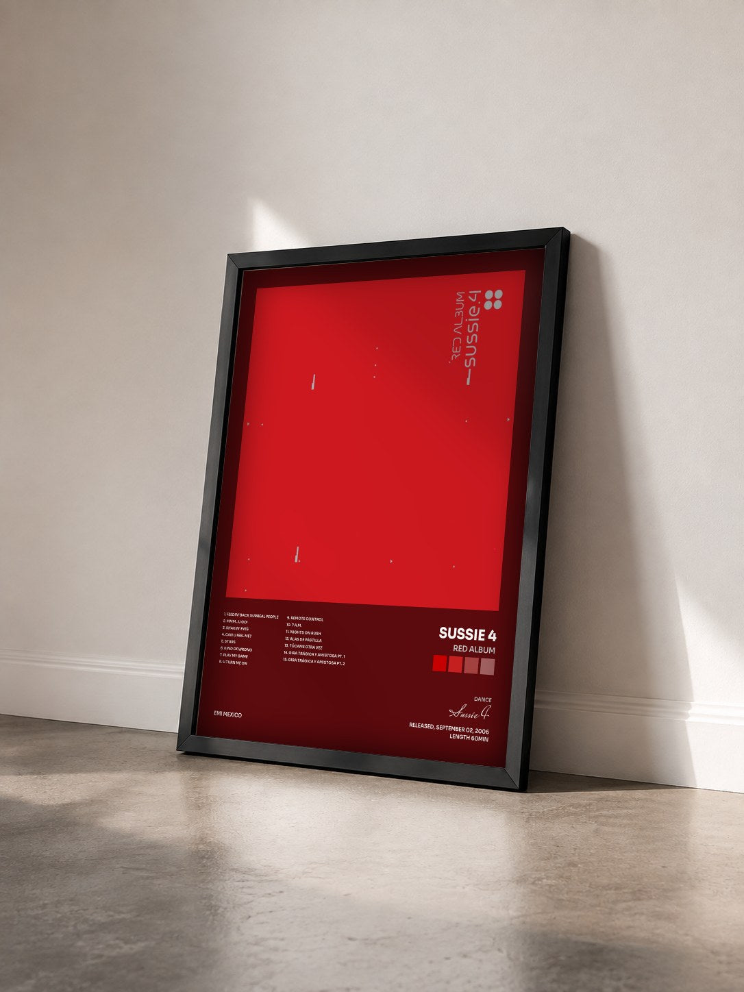 #noir Tableau de l'album Red Album de Sussie 4 vu de trois quarts, cadre noir