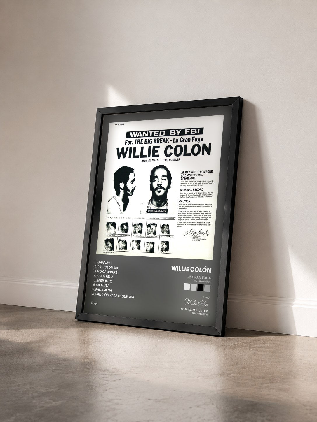 #noir Tableau de l'album La Gran Fuga (Remastered 2024) de Willie Colón vu de trois quarts, cadre noir