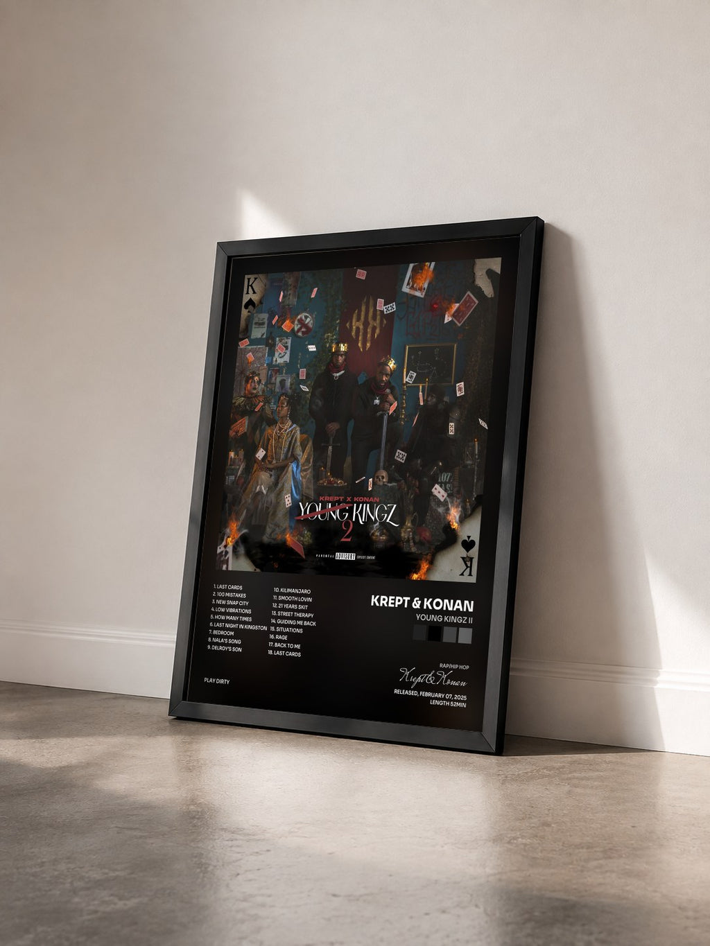 #noir Tableau de l'album Young Kingz II de Krept & Konan vu de trois quarts, cadre noir