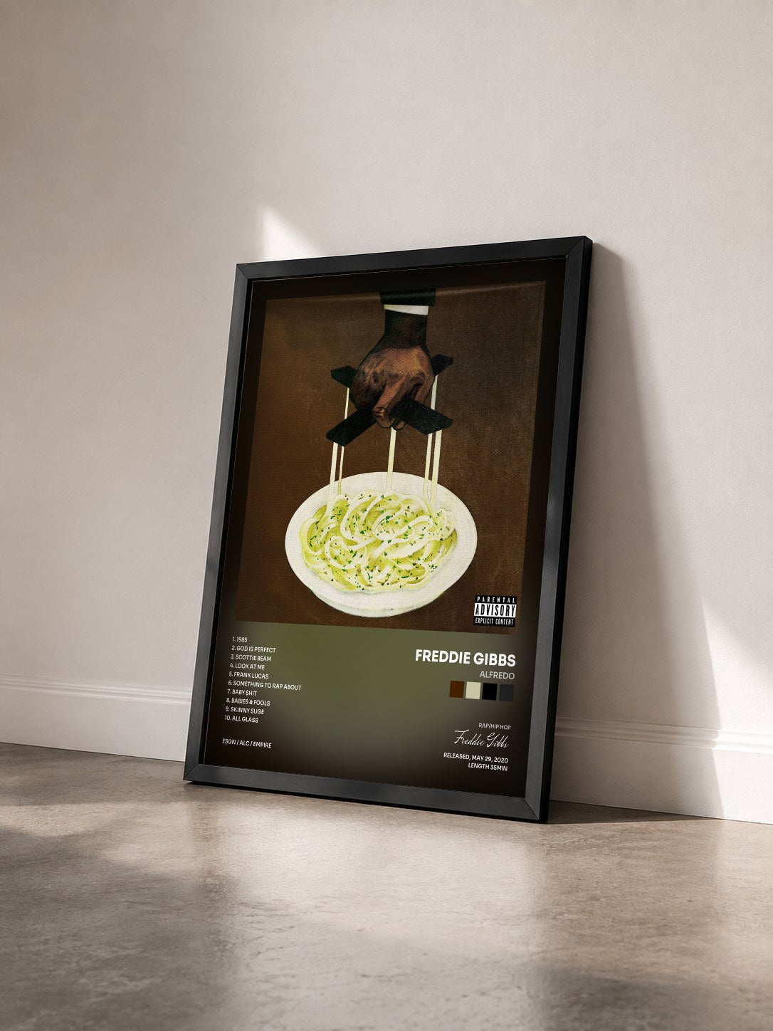 #noir Tableau de l'album Alfredo de Freddie Gibbs vu de trois quarts, cadre noir