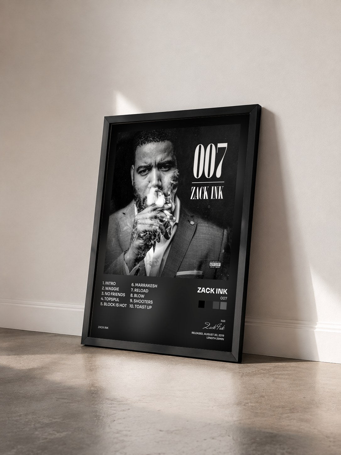 #noir Tableau de l'album 007 de Zack Ink vu de trois quarts, cadre noir