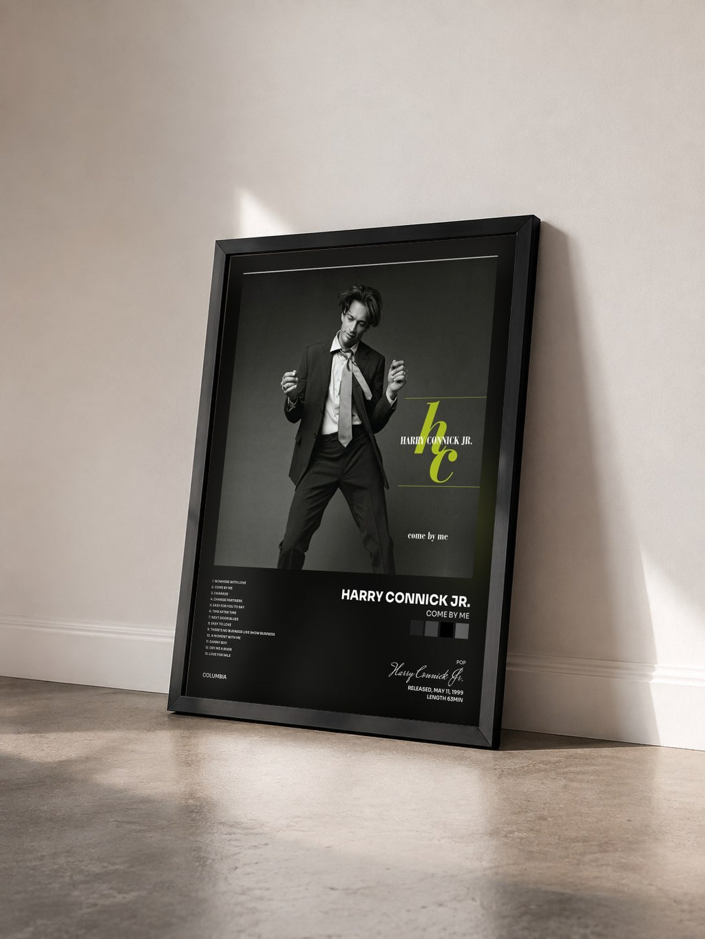 #noir Tableau de l'album Come By Me de Harry Connick Jr. vu de trois quarts, cadre noir