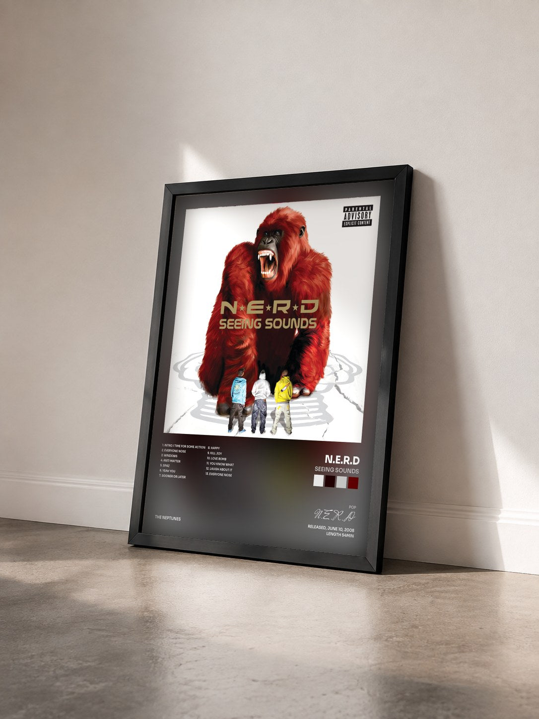 #noir Tableau de l'album Seeing Sounds de N.E.R.D vu de trois quarts, cadre noir