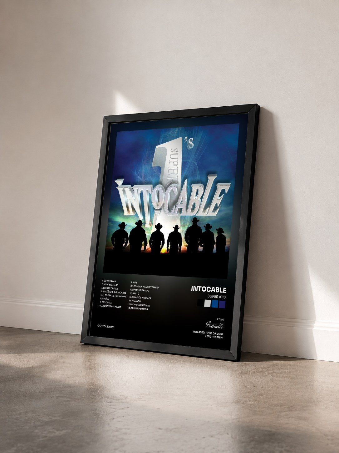 #noir Tableau de l'album Super #1's de Intocable vu de trois quarts, cadre noir