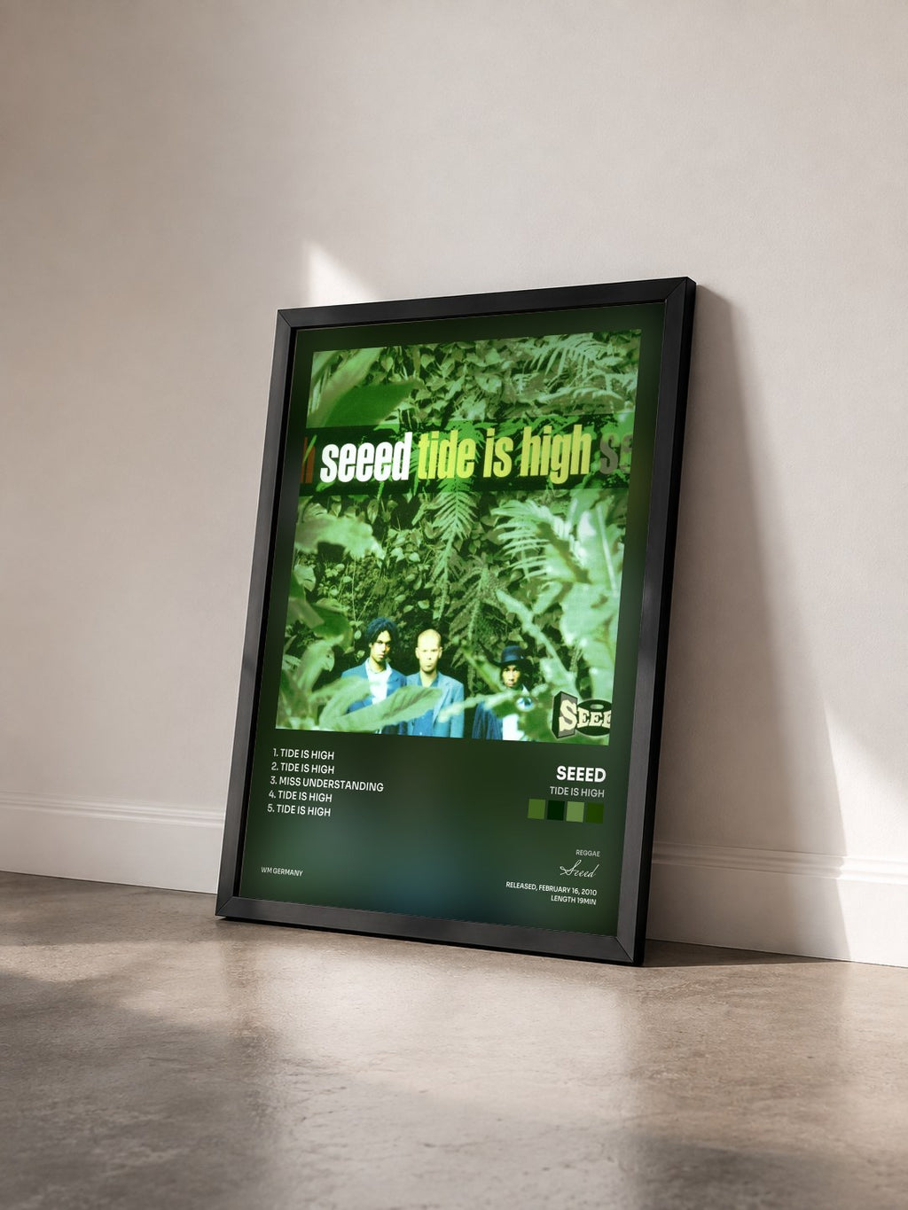 #noir Tableau de l'album Tide Is High de Seeed vu de trois quarts, cadre noir