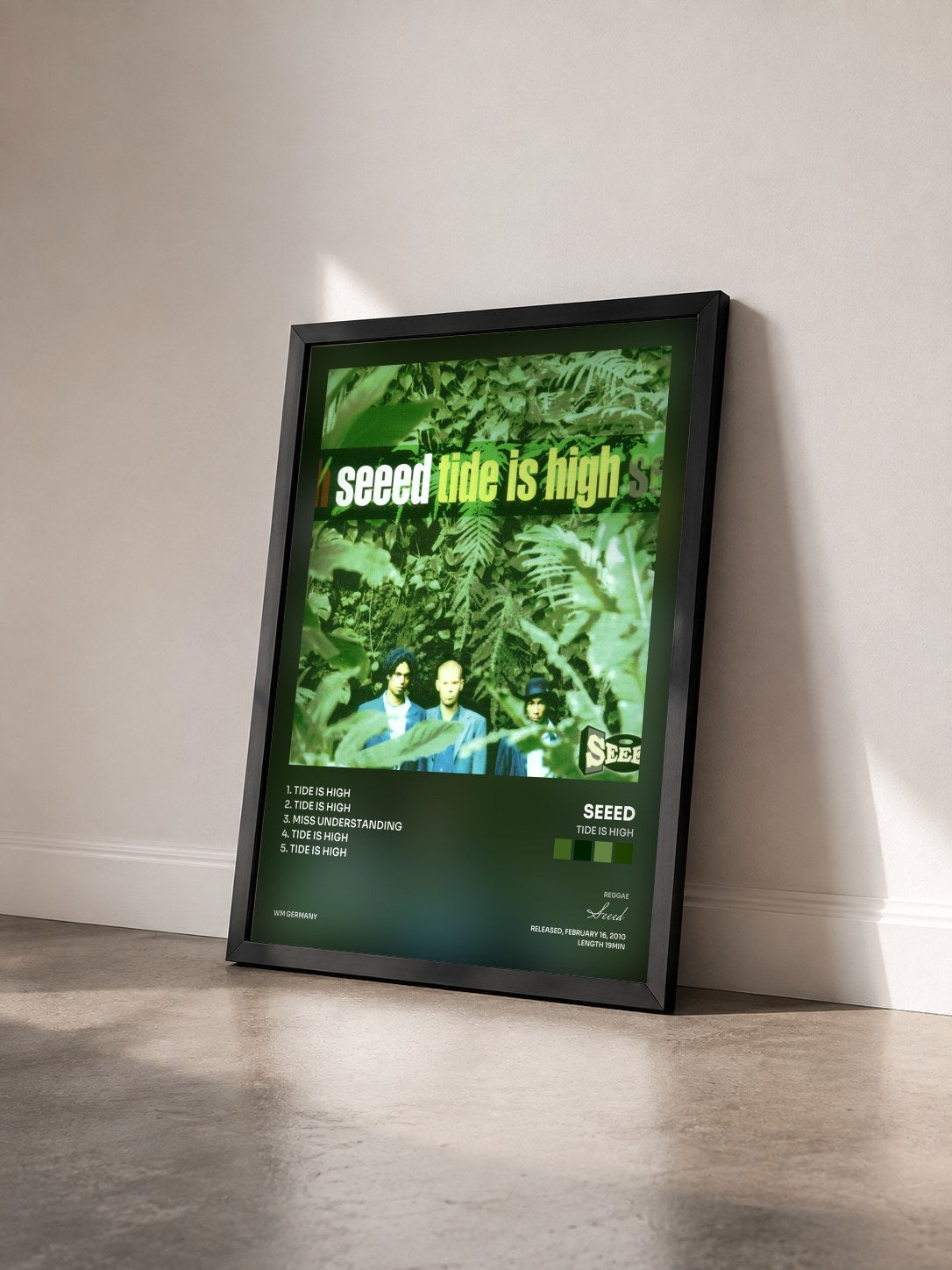 #noir Tableau de l'album Tide Is High de Seeed vu de trois quarts, cadre noir