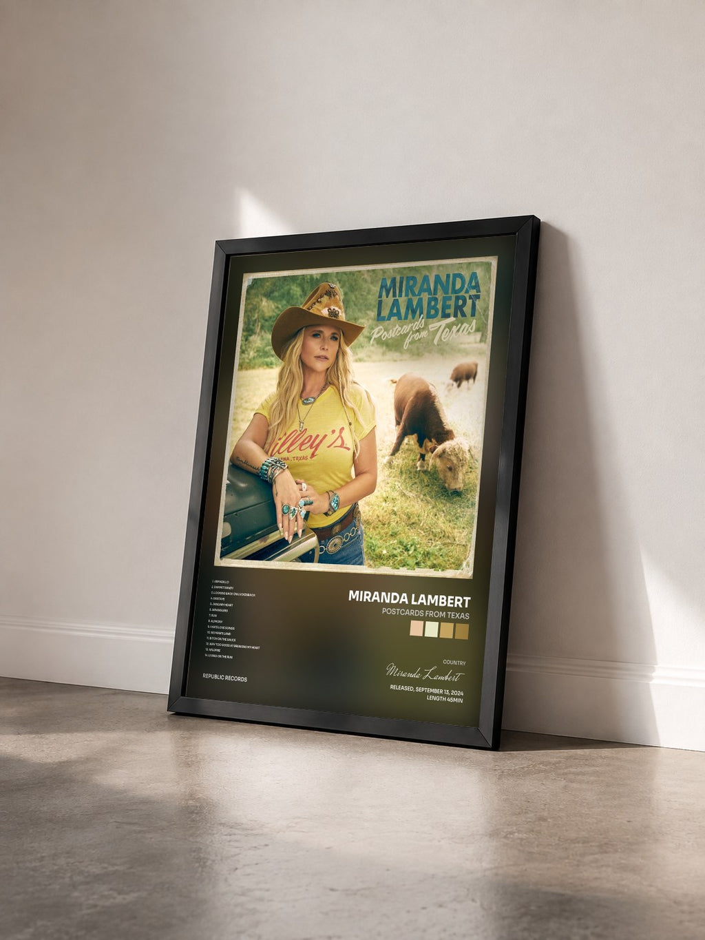 #noir Tableau de l'album Postcards From Texas de Miranda Lambert vu de trois quarts, cadre noir