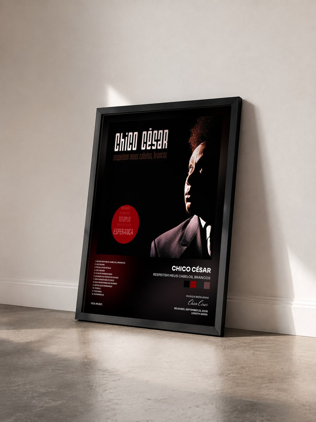 #noir Tableau de l'album Respeitem Meus Cabelos, Brancos de Chico César vu de trois quarts, cadre noir