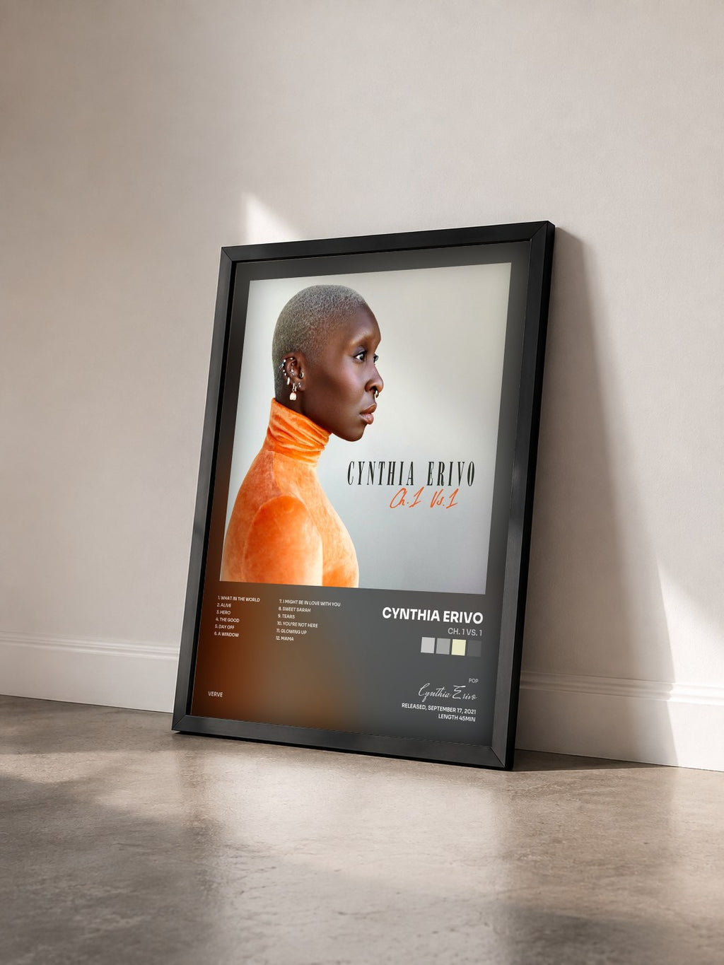 #noir Tableau de l'album Ch. 1 Vs. 1 de Cynthia Erivo vu de trois quarts, cadre noir