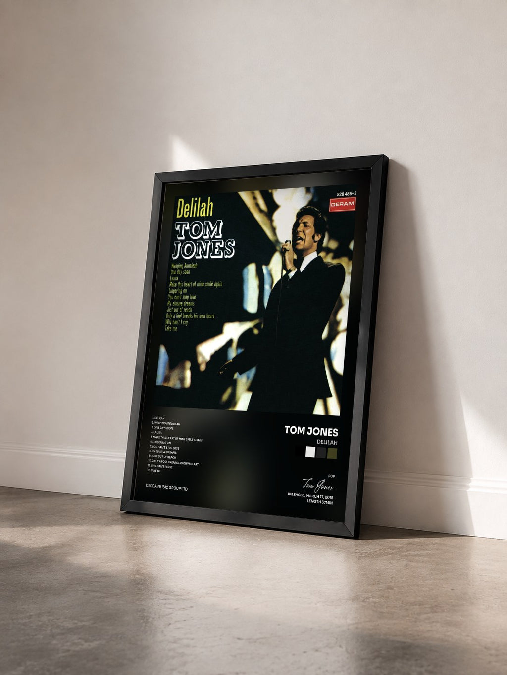 #noir Tableau de l'album Delilah de Tom Jones vu de trois quarts, cadre noir