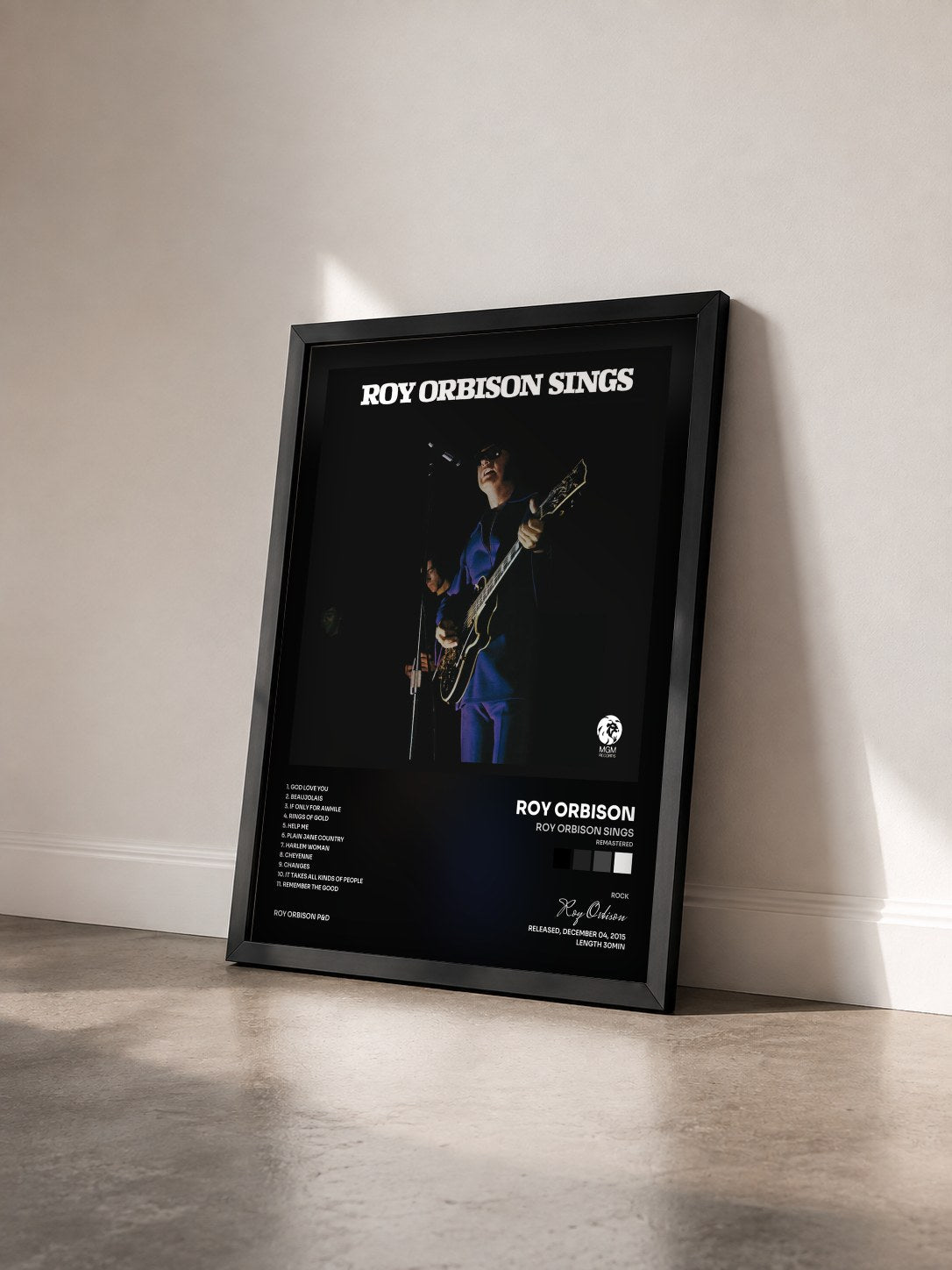 #noir Tableau de l'album Roy Orbison Sings (Remastered) de Roy Orbison vu de trois quarts, cadre noir