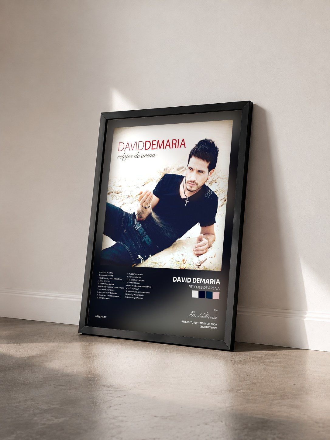#noir Tableau de l'album Relojes de arena de David deMaria vu de trois quarts, cadre noir