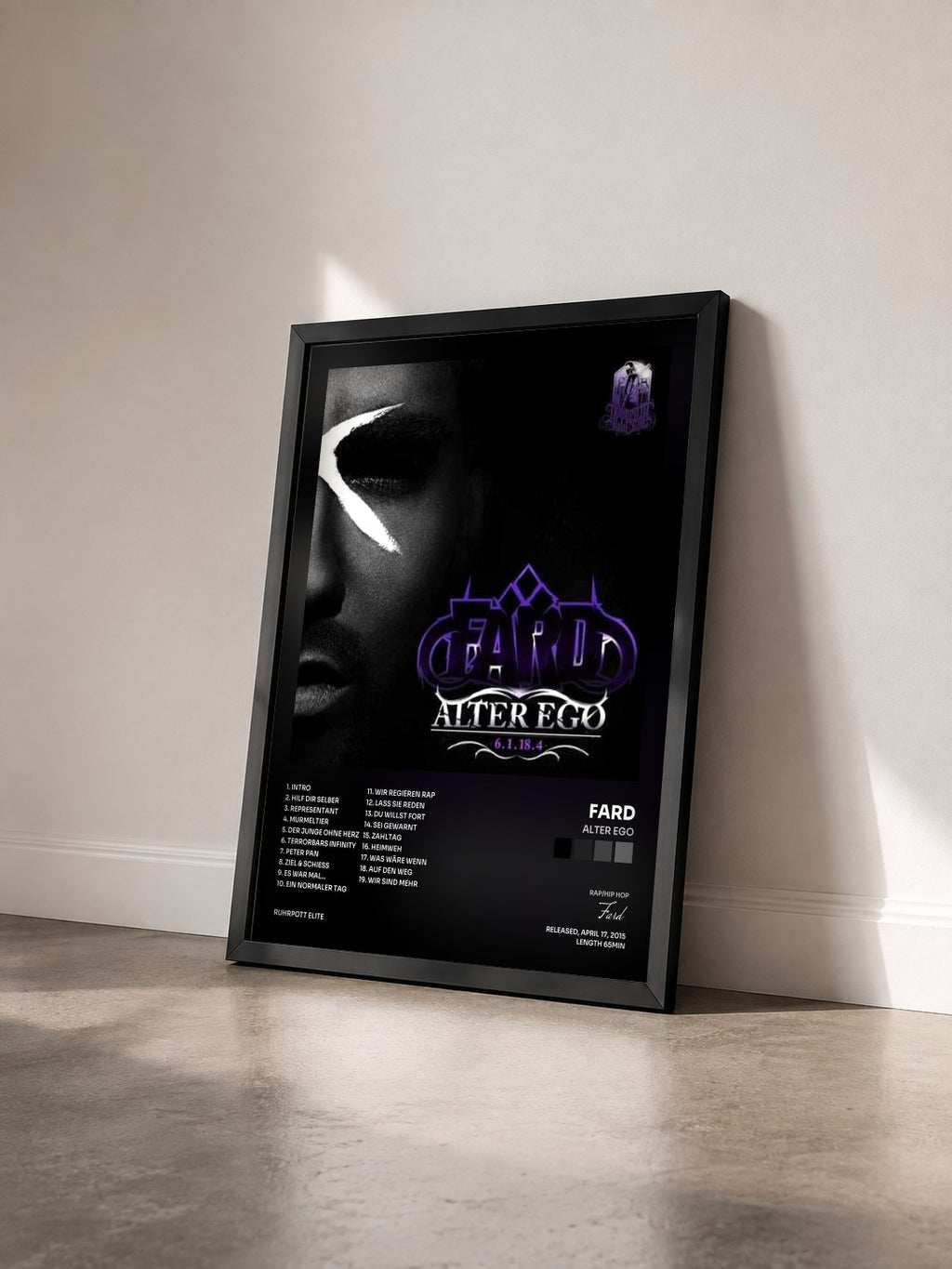 #noir Tableau de l'album Alter Ego de Fard vu de trois quarts, cadre noir