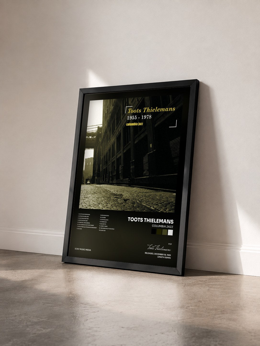 #noir Tableau de l'album Columbia Jazz de Toots Thielemans vu de trois quarts, cadre noir