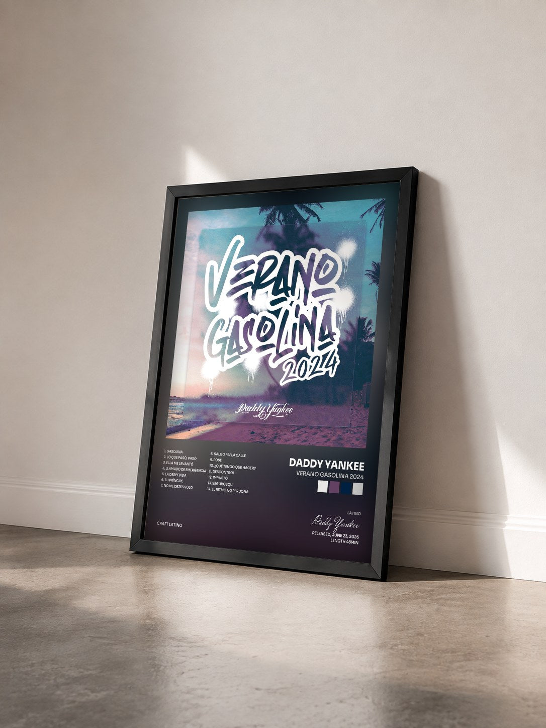 #noir Tableau de l'album VERANO GASOLINA 2024 de Daddy Yankee vu de trois quarts, cadre noir