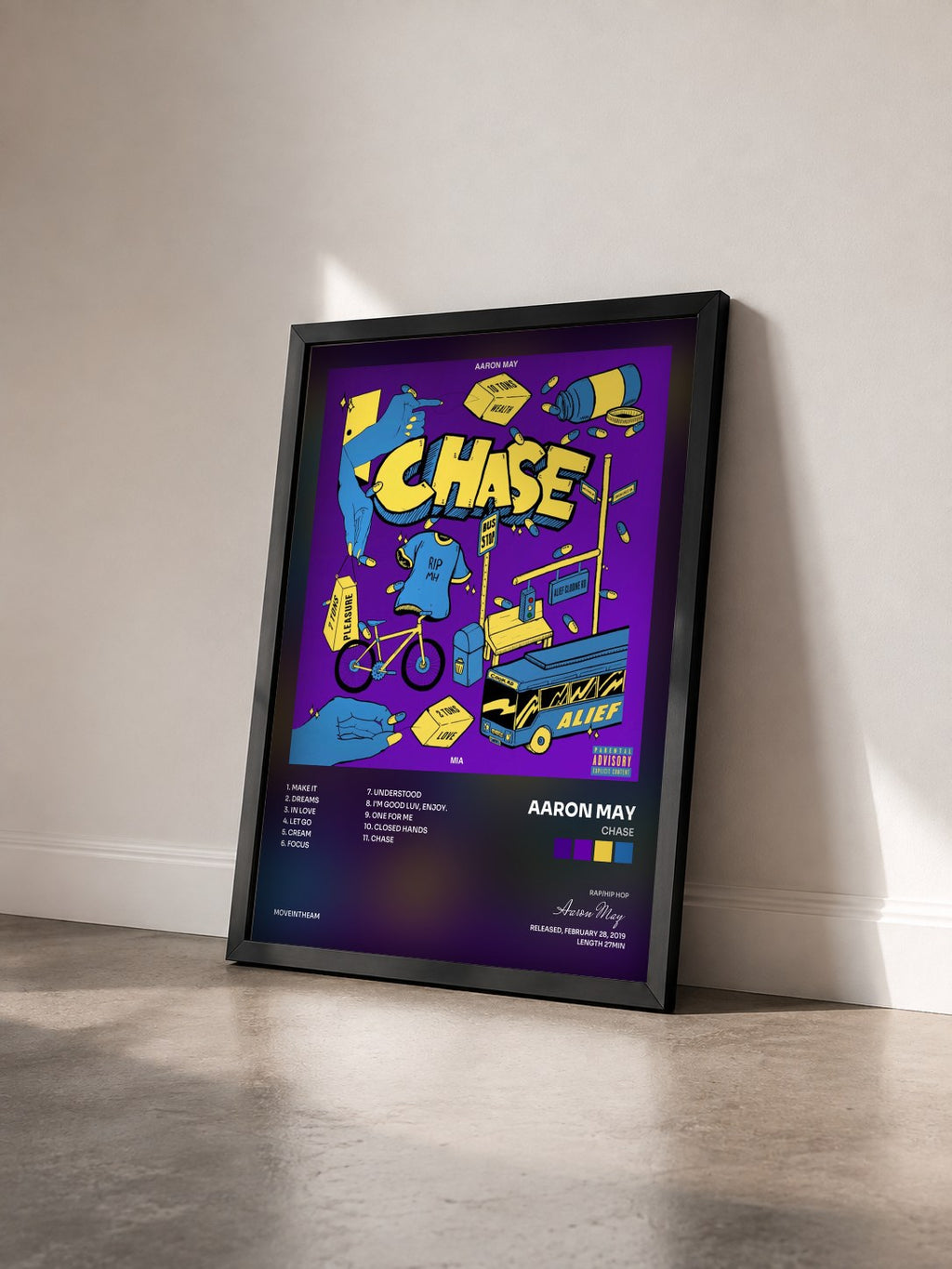 #noir Tableau de l'album CHASE de Aaron May vu de trois quarts, cadre noir