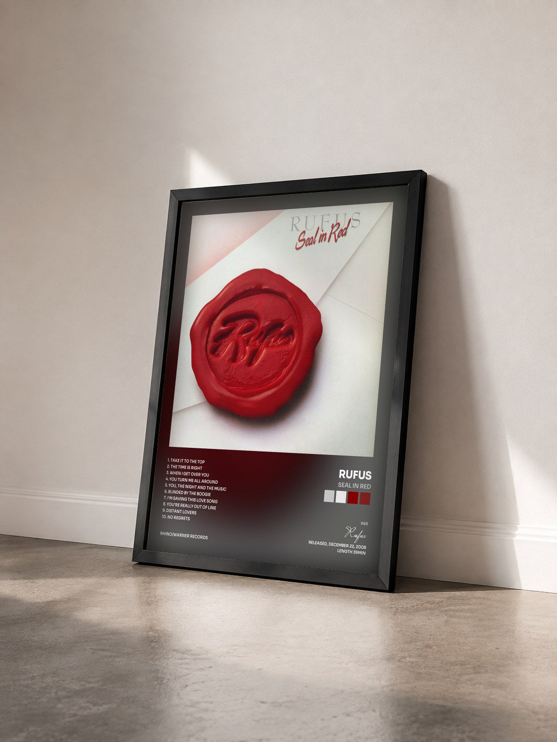 #noir Tableau de l'album Seal In Red de Rufus vu de trois quarts, cadre noir