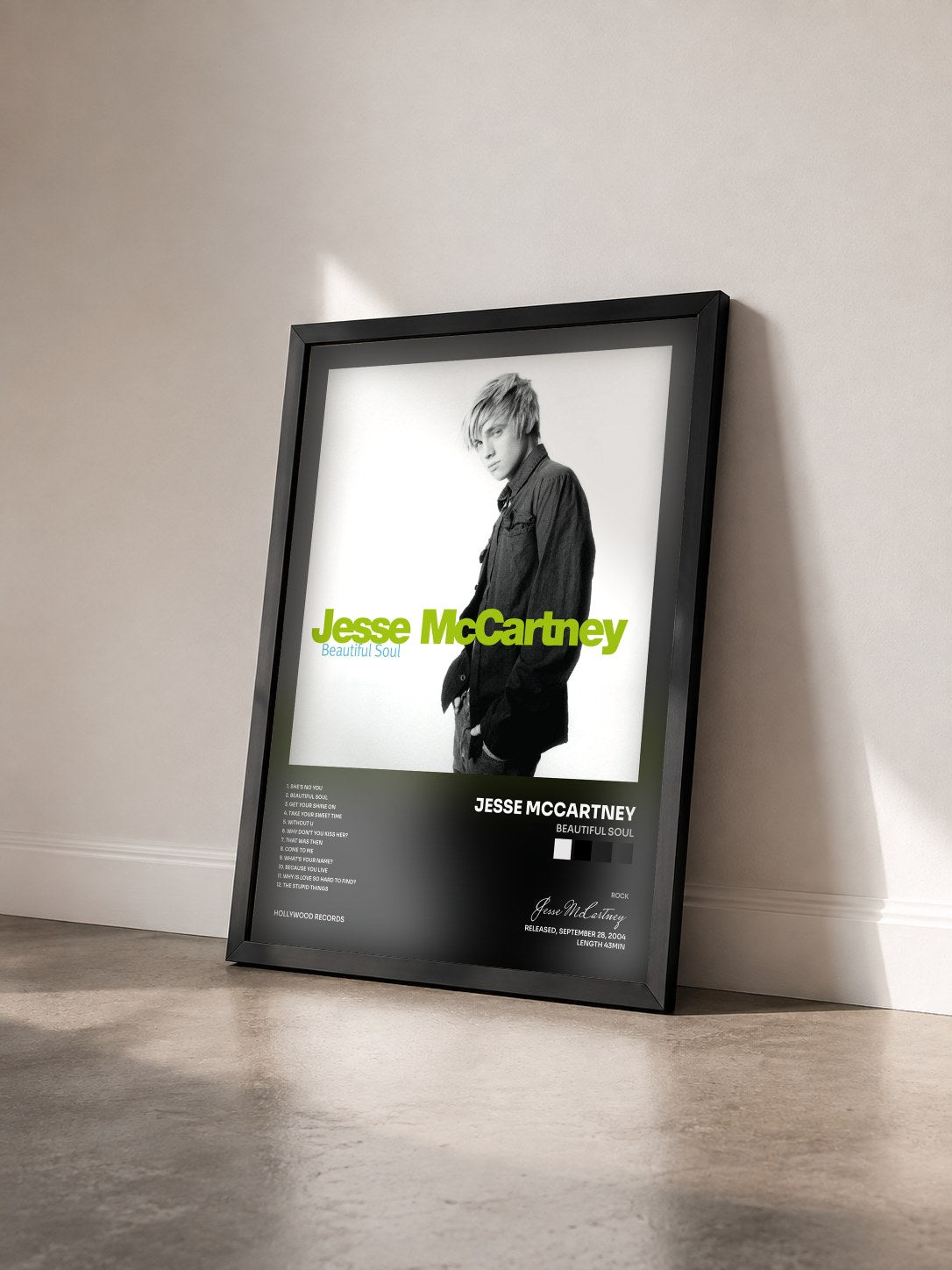 #noir Tableau de l'album Beautiful Soul de Jesse McCartney vu de trois quarts, cadre noir