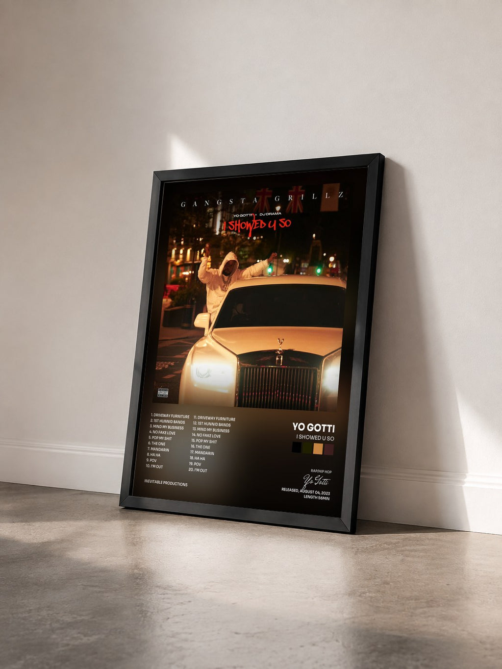 #noir Tableau de l'album I Showed U So de Yo Gotti vu de trois quarts, cadre noir