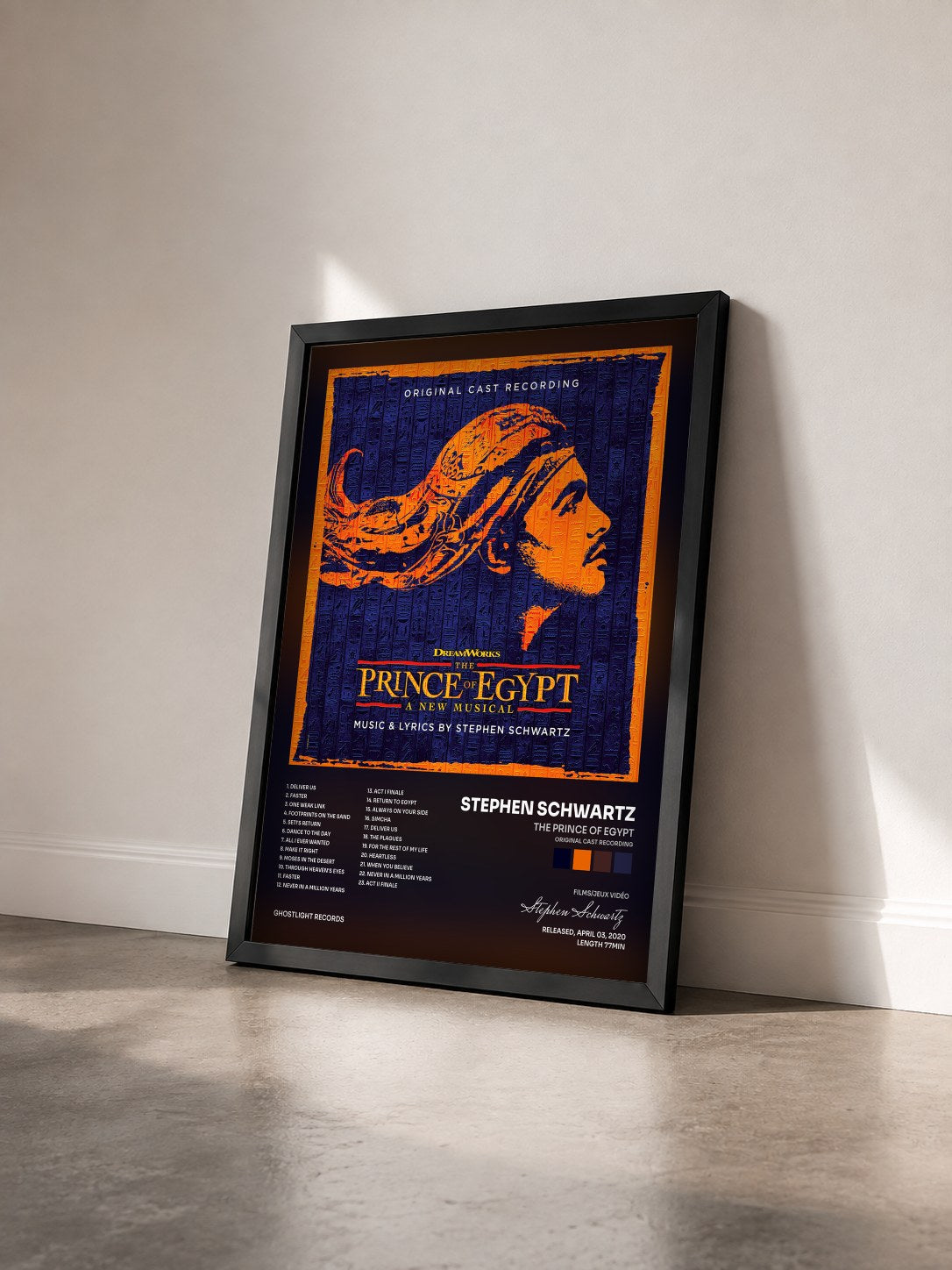 #noir Tableau de l'album The Prince of Egypt (Original Cast Recording) de Stephen Schwartz vu de trois quarts, cadre noir