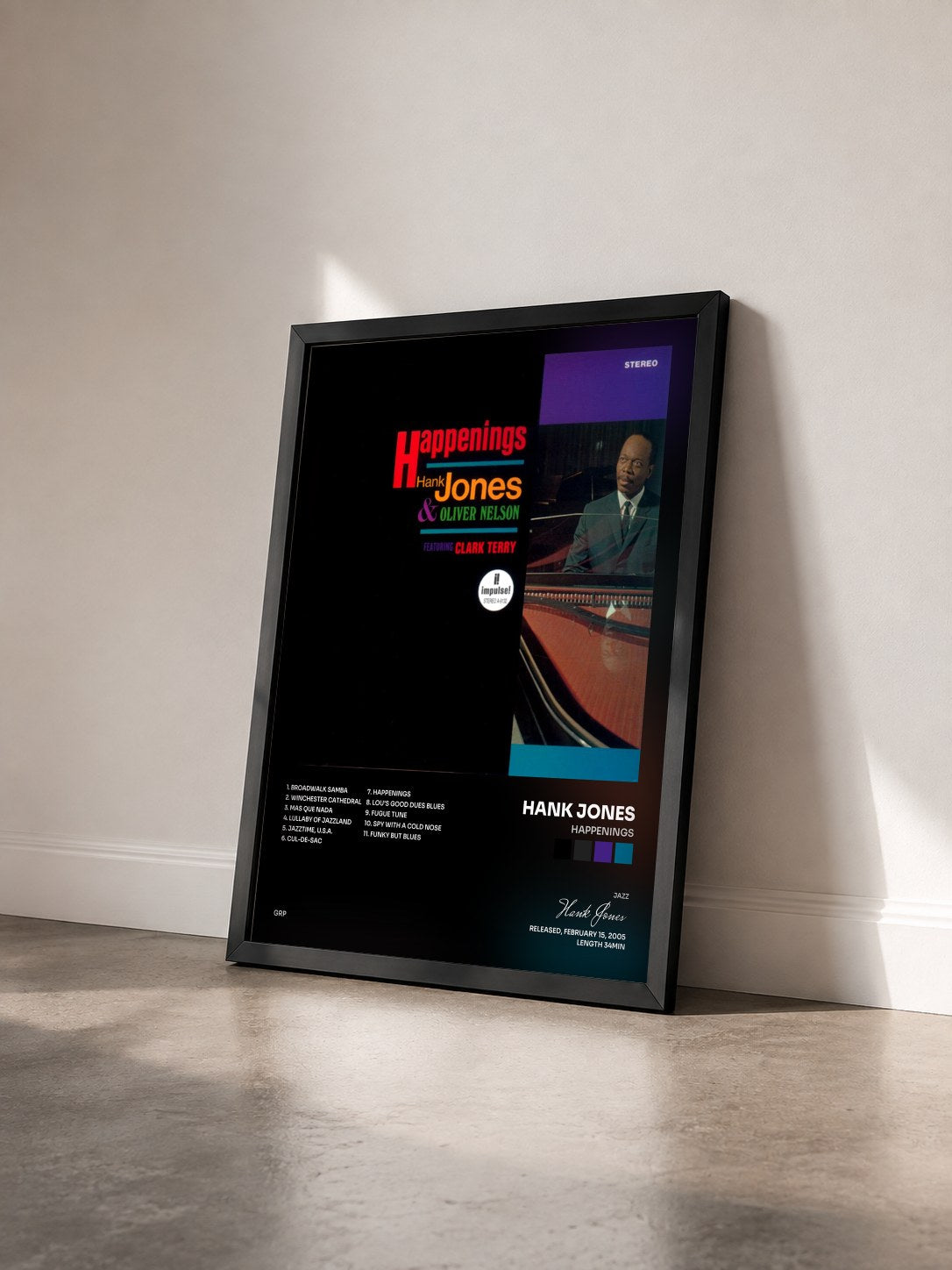 #noir Tableau de l'album Happenings de Hank Jones vu de trois quarts, cadre noir