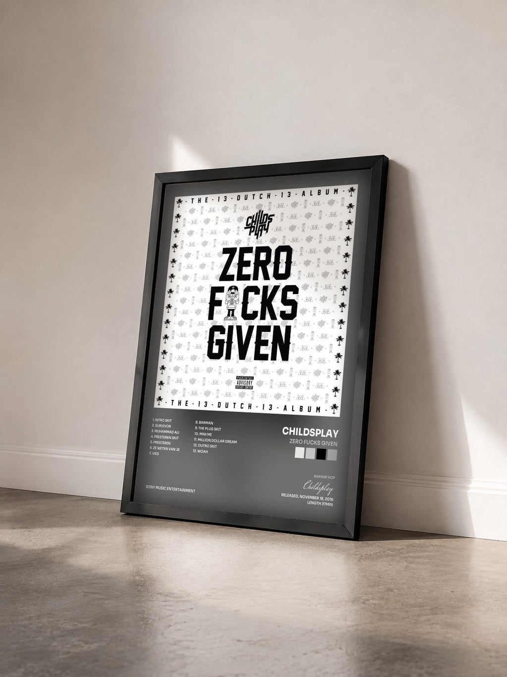 #noir Tableau de l'album Zero Fucks Given de Childsplay vu de trois quarts, cadre noir