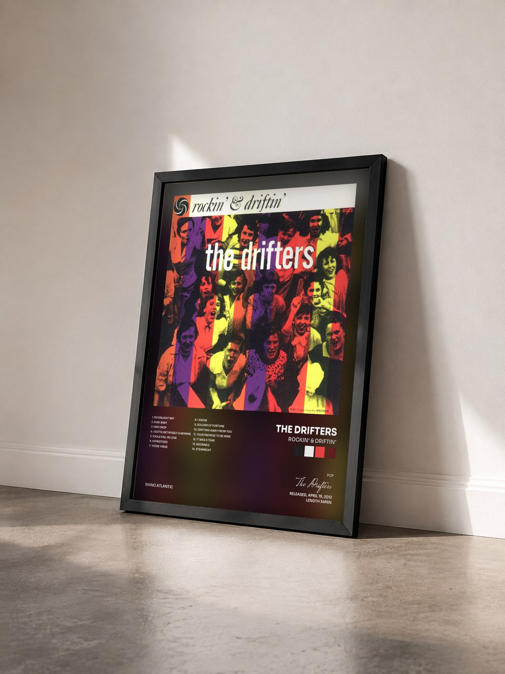 #noir Tableau de l'album Rockin' & Driftin' de The Drifters vu de trois quarts, cadre noir
