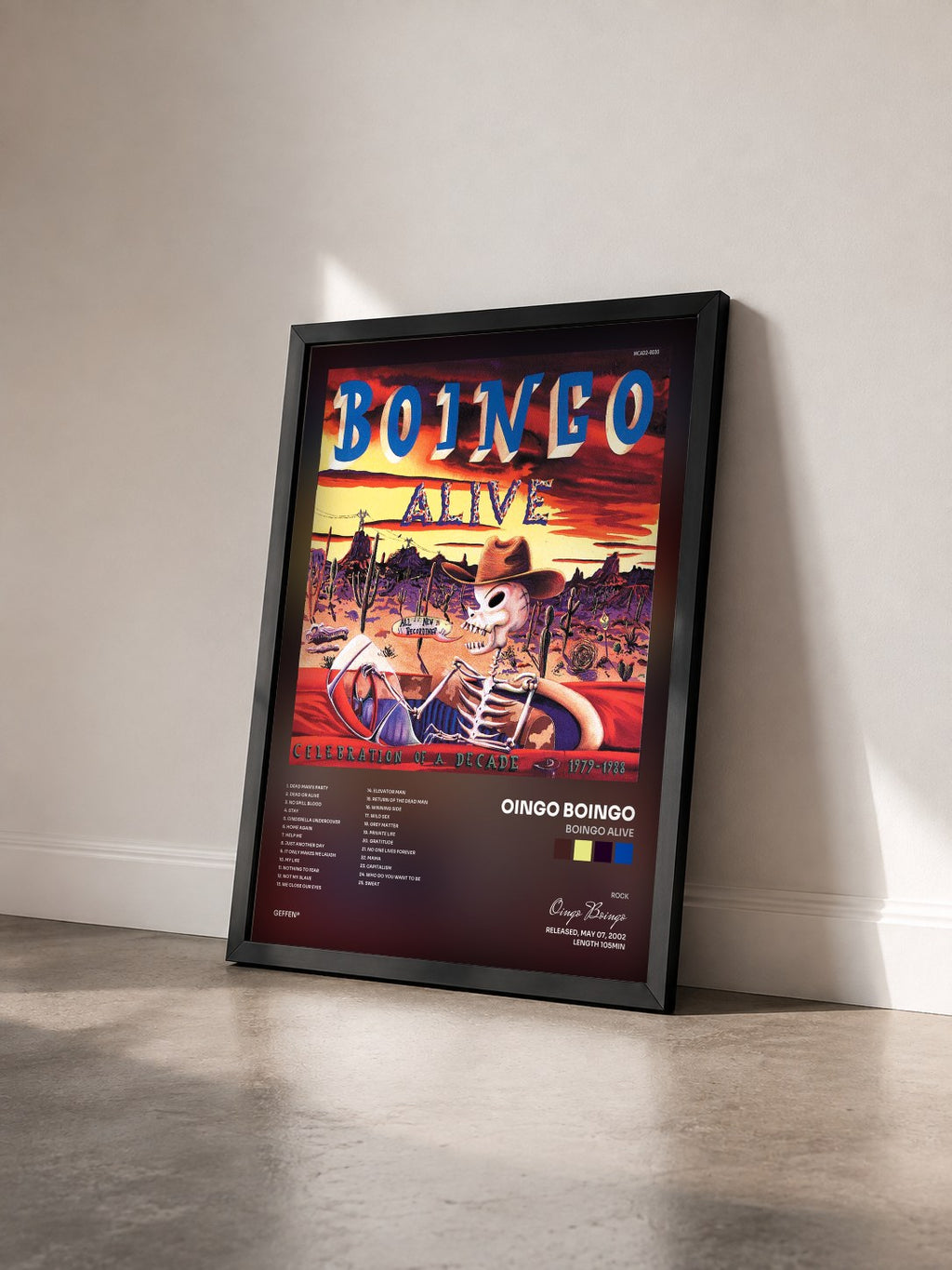 #noir Tableau de l'album Boingo Alive de Oingo Boingo vu de trois quarts, cadre noir