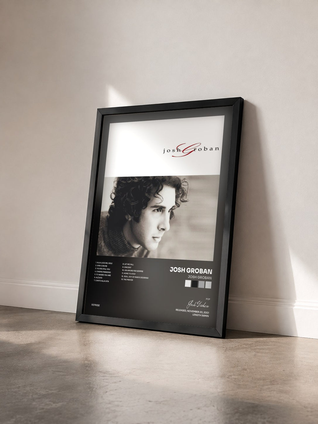 #noir Tableau de l'album Josh Groban de Josh Groban vu de trois quarts, cadre noir