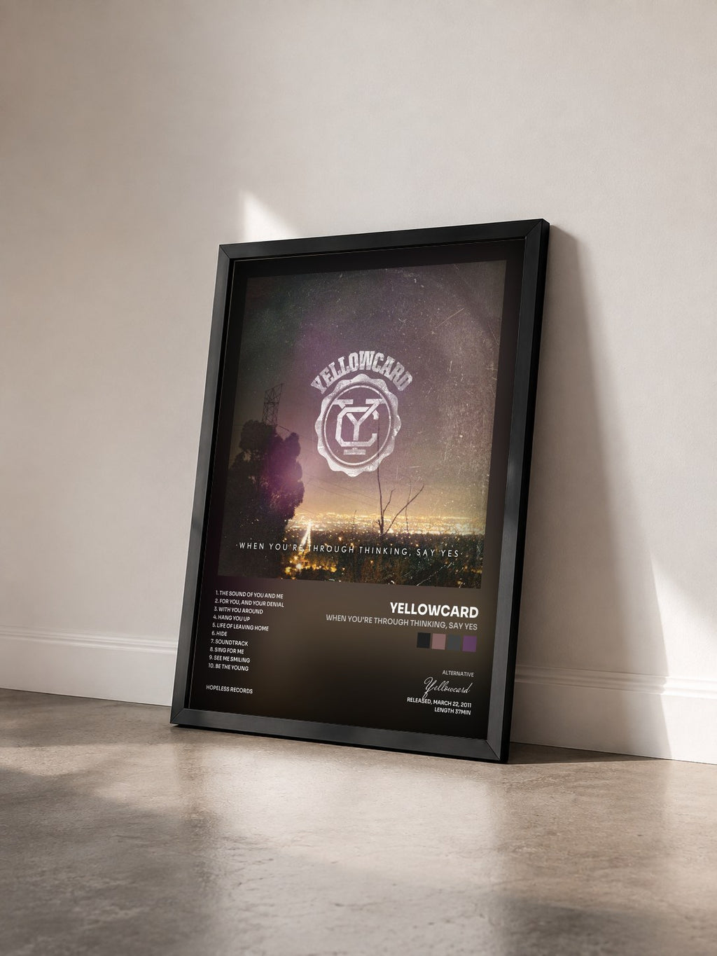 #noir Tableau de l'album When You're Through Thinking, Say Yes de Yellowcard vu de trois quarts, cadre noir