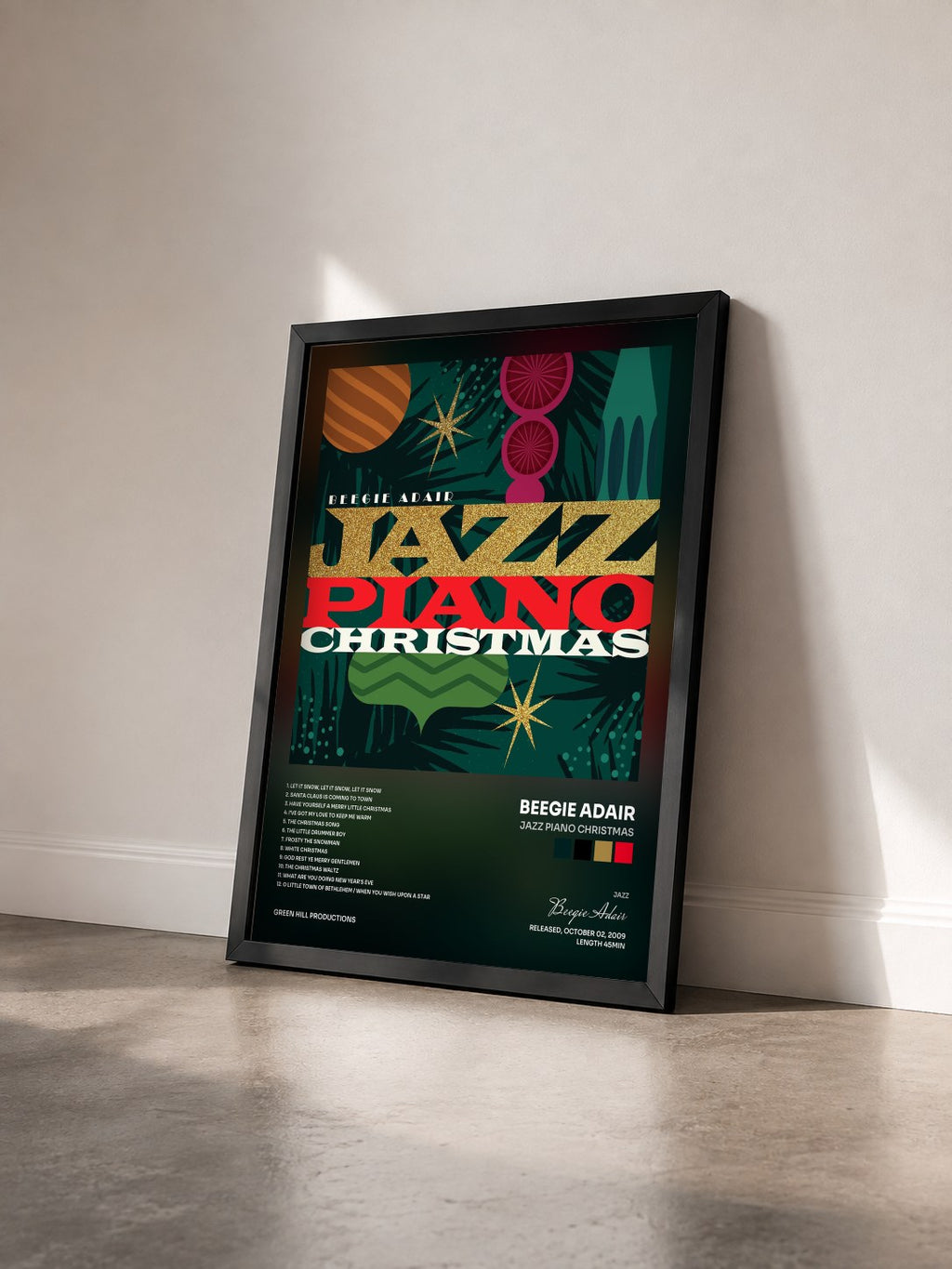 #noir Tableau de l'album Jazz Piano Christmas de Beegie Adair vu de trois quarts, cadre noir