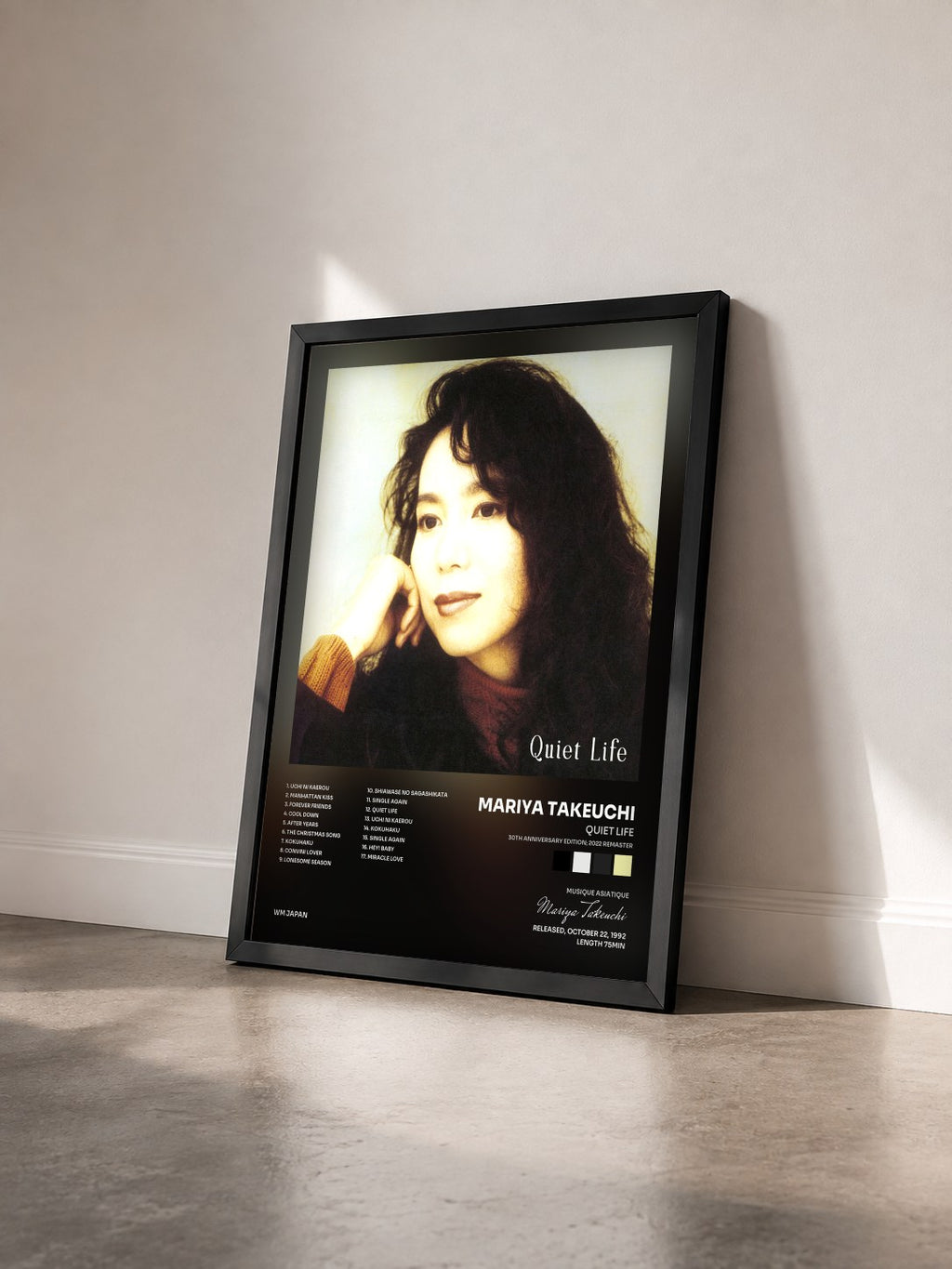 #noir Tableau de l'album Quiet Life (30th Anniversary Edition; 2022 Remaster) de Mariya Takeuchi vu de trois quarts, cadre noir