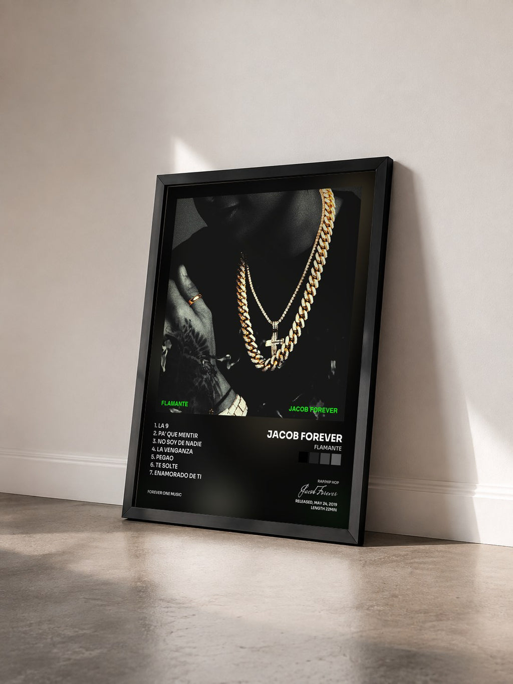 #noir Tableau de l'album Flamante de Jacob Forever vu de trois quarts, cadre noir