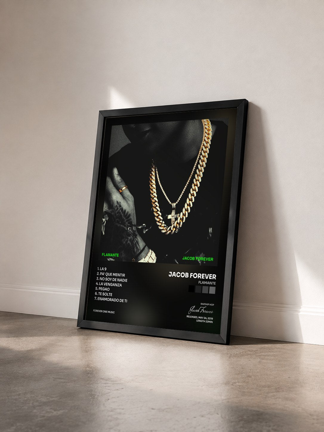 #noir Tableau de l'album Flamante de Jacob Forever vu de trois quarts, cadre noir
