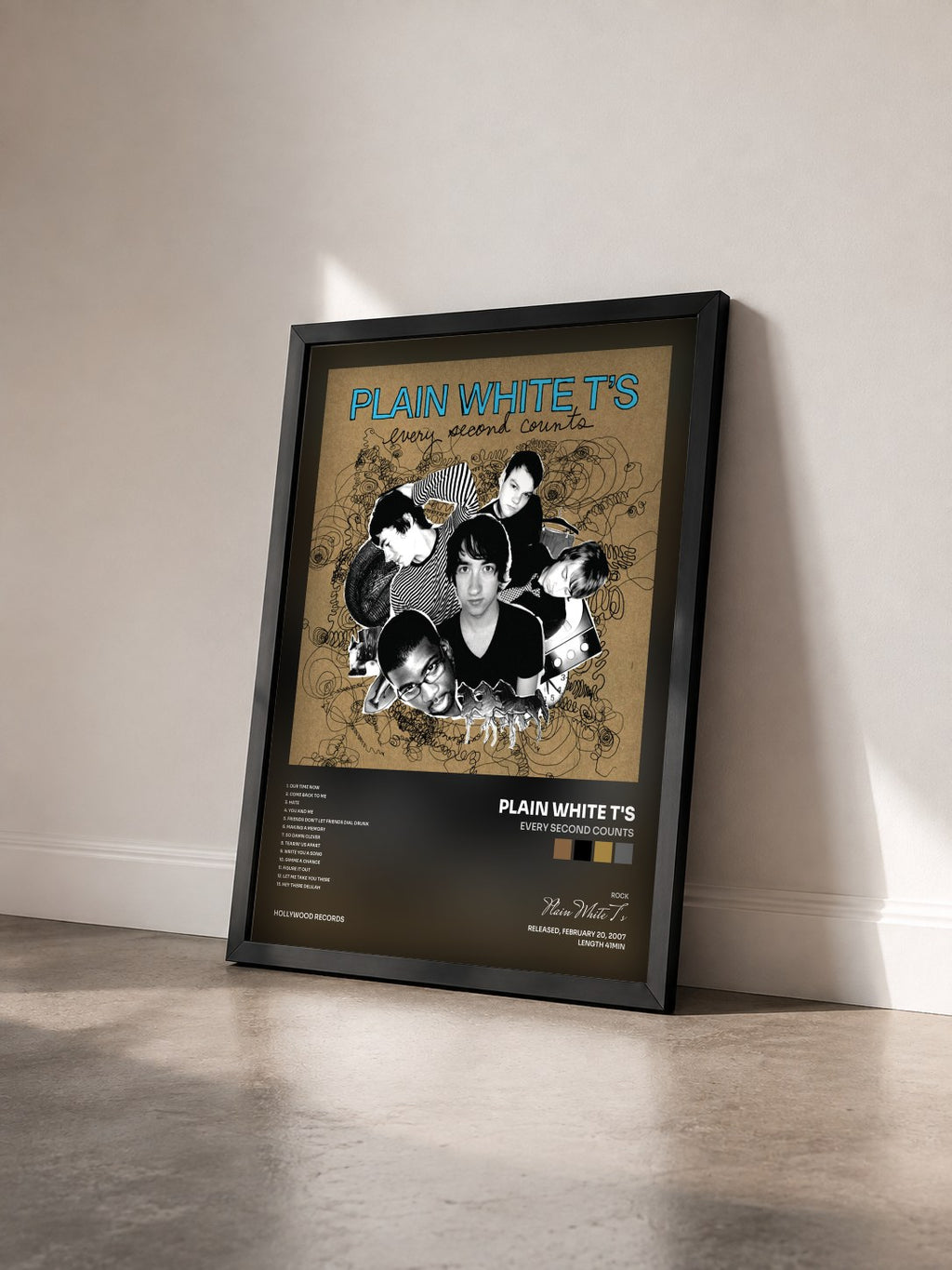#noir Tableau de l'album Every Second Counts de Plain White T's vu de trois quarts, cadre noir