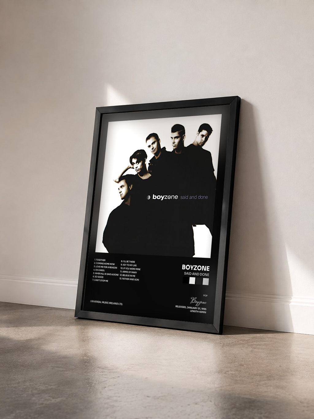 #noir Tableau de l'album Said And Done de Boyzone vu de trois quarts, cadre noir