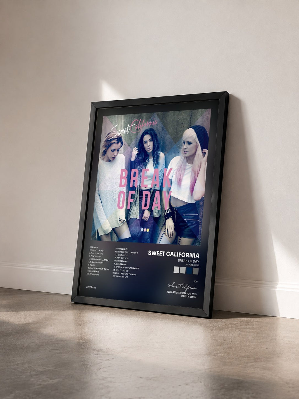 #noir Tableau de l'album Break of Day (Super Deluxe) de Sweet California vu de trois quarts, cadre noir