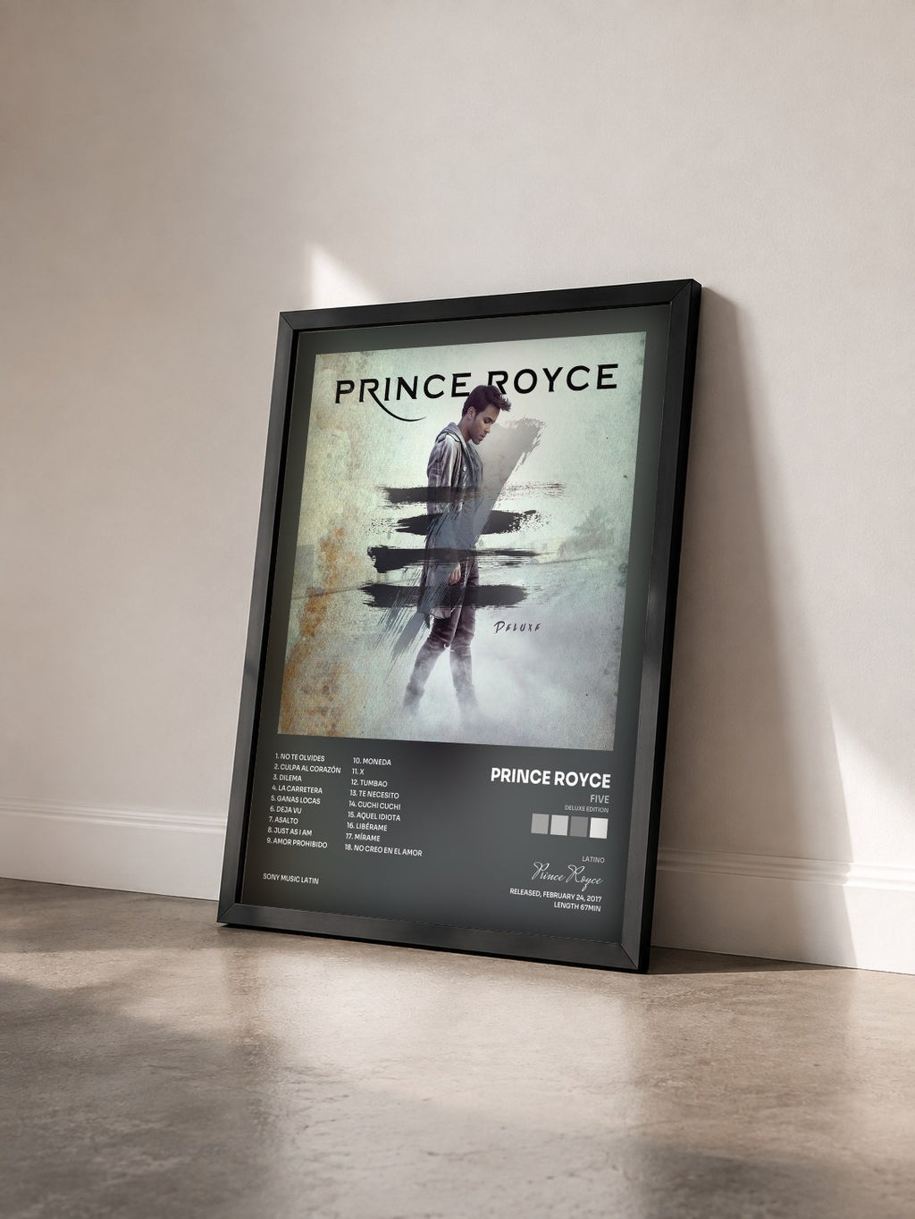 #noir Tableau de l'album FIVE (Deluxe Edition) de Prince Royce vu de trois quarts, cadre noir