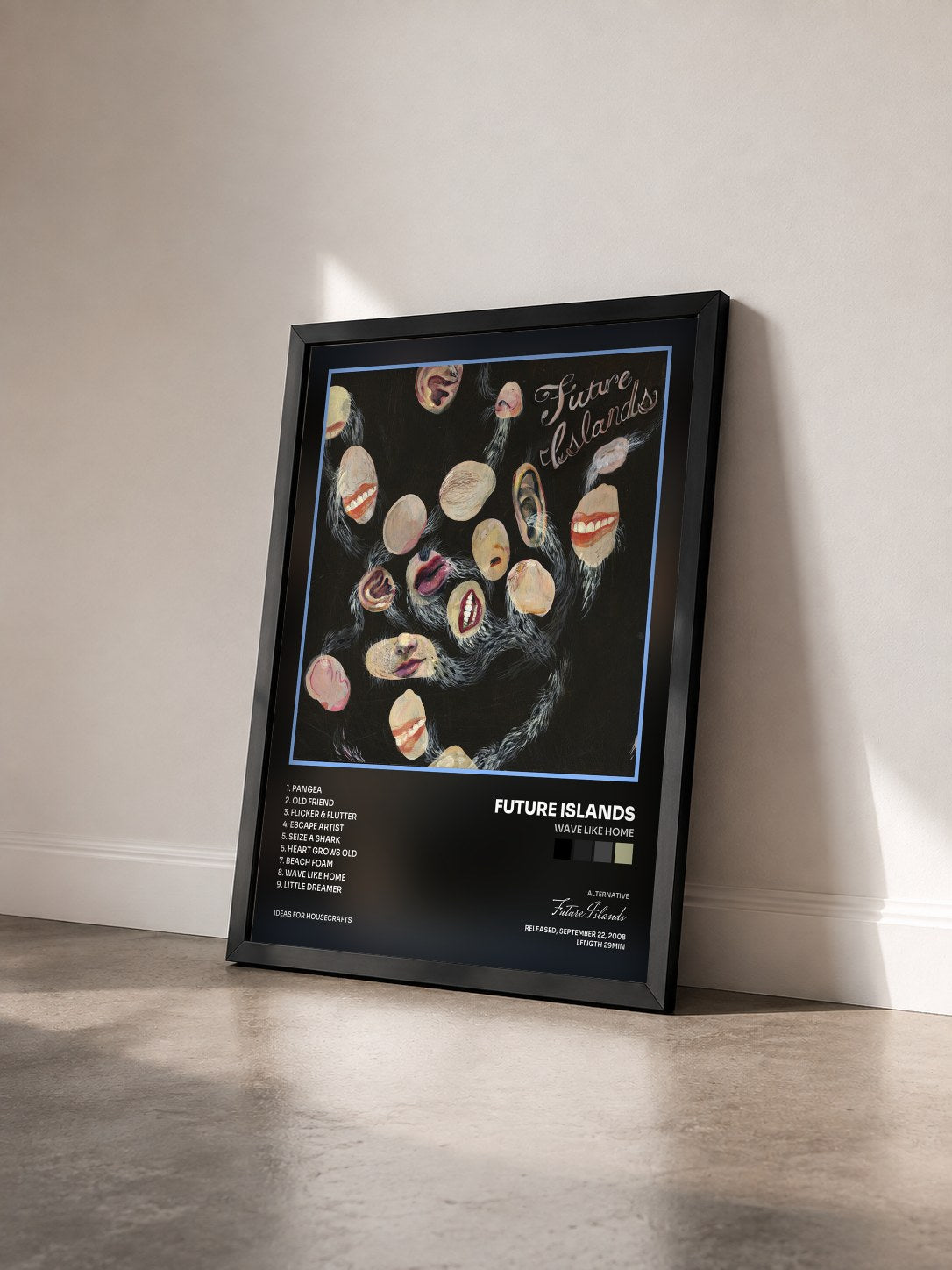 #noir Tableau de l'album Wave Like Home de Future Islands vu de trois quarts, cadre noir
