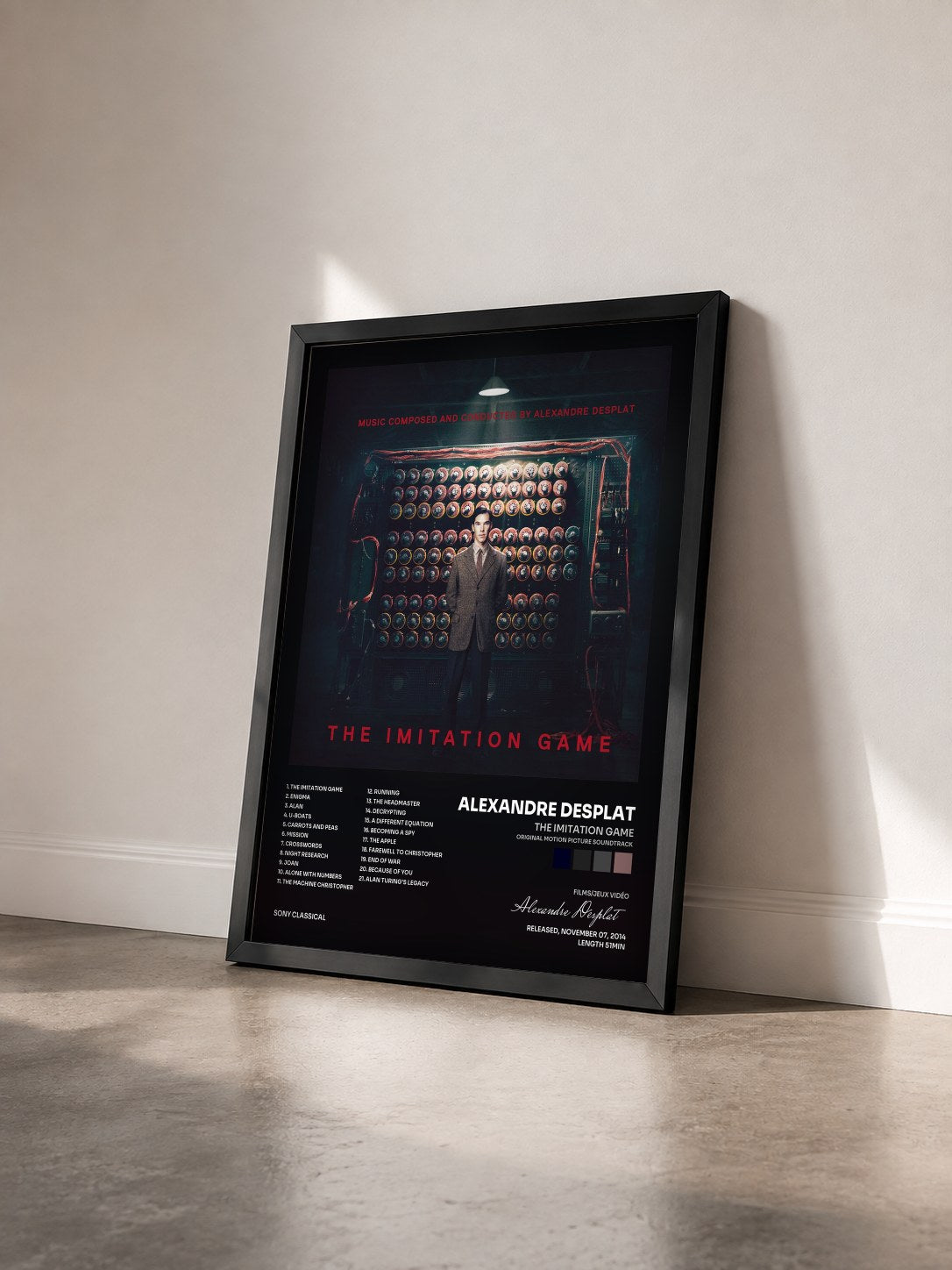 #noir Tableau de l'album The Imitation Game (Original Motion Picture Soundtrack) de Alexandre Desplat vu de trois quarts, cadre noir