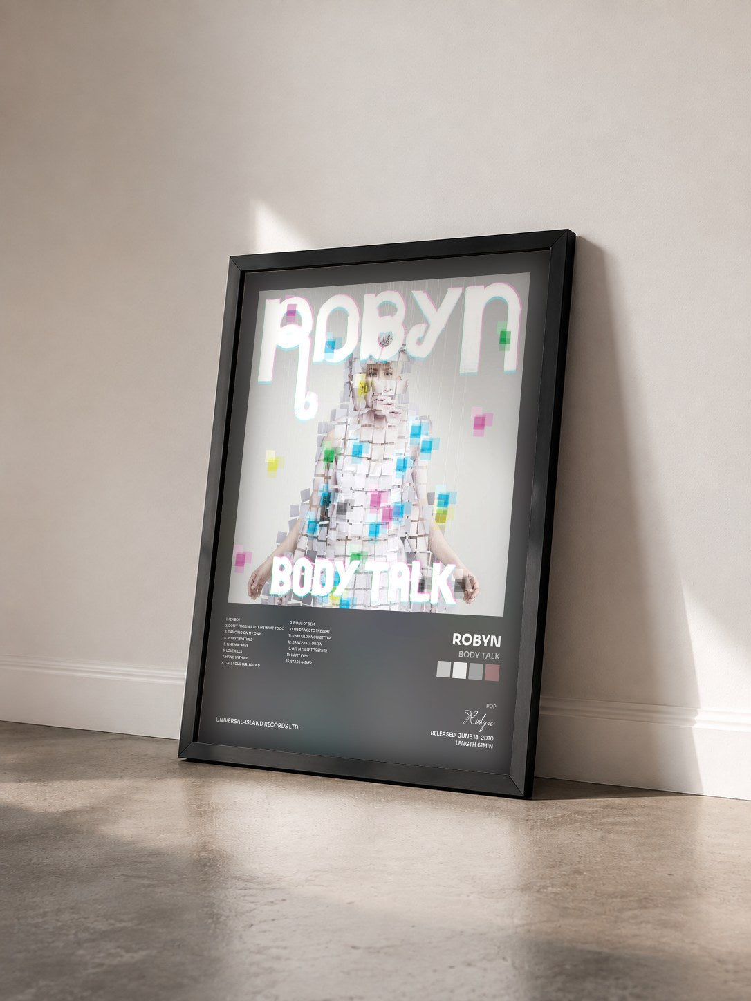 #noir Tableau de l'album Body Talk de Robyn vu de trois quarts, cadre noir