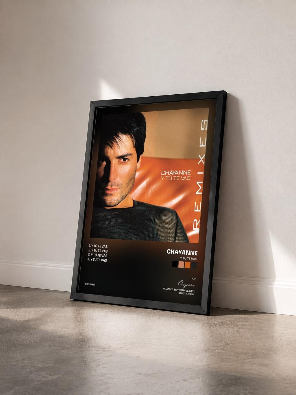 #noir Tableau de l'album Y Tu Te Vas de Chayanne vu de trois quarts, cadre noir