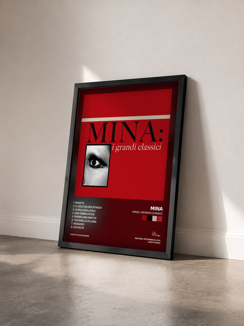 #noir Tableau de l'album Mina: i grandi classici de Mina vu de trois quarts, cadre noir