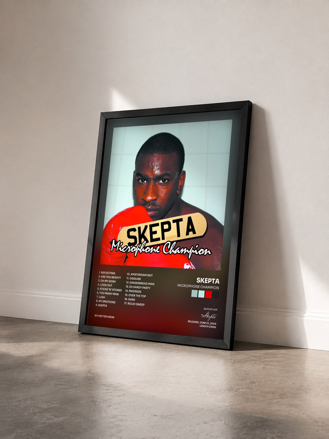#noir Tableau de l'album Microphone Champion de Skepta vu de trois quarts, cadre noir