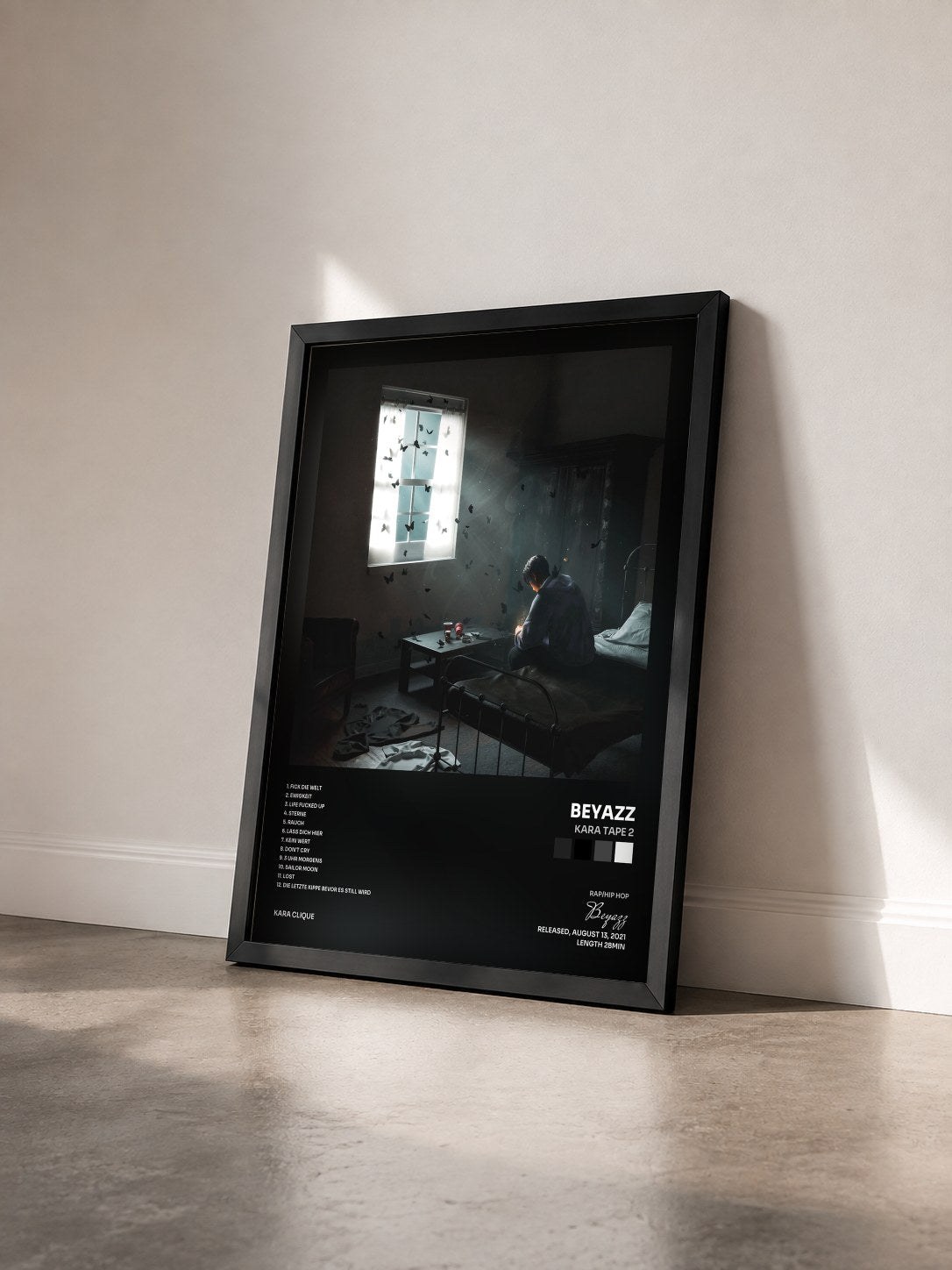 #noir Tableau de l'album Kara Tape 2 de Beyazz vu de trois quarts, cadre noir