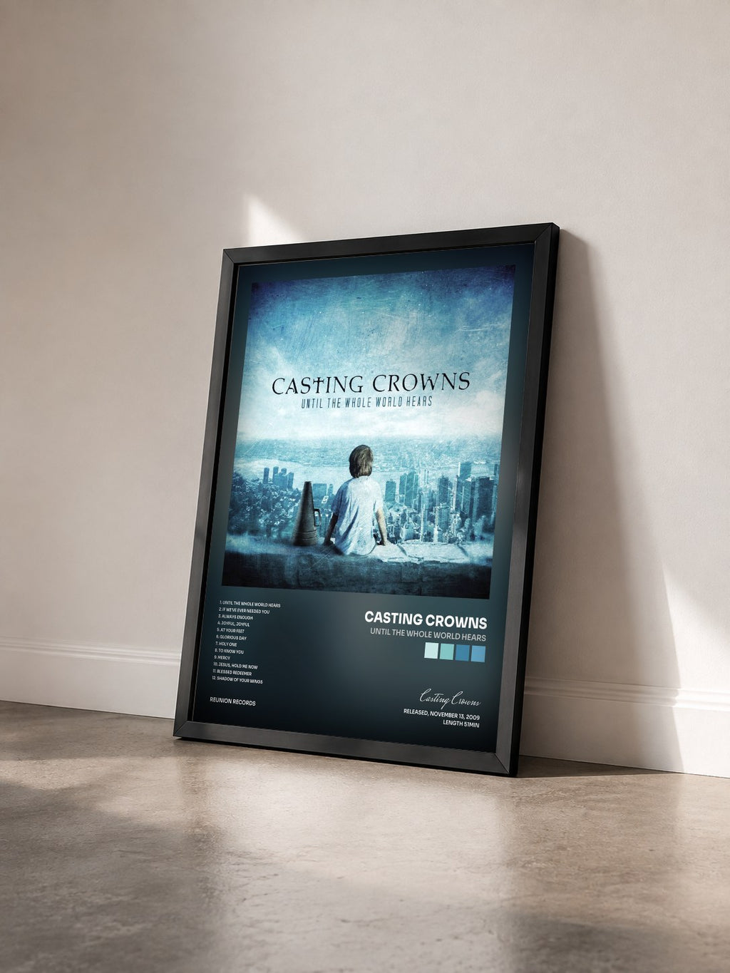 #noir Tableau de l'album Until The Whole World Hears de Casting Crowns vu de trois quarts, cadre noir