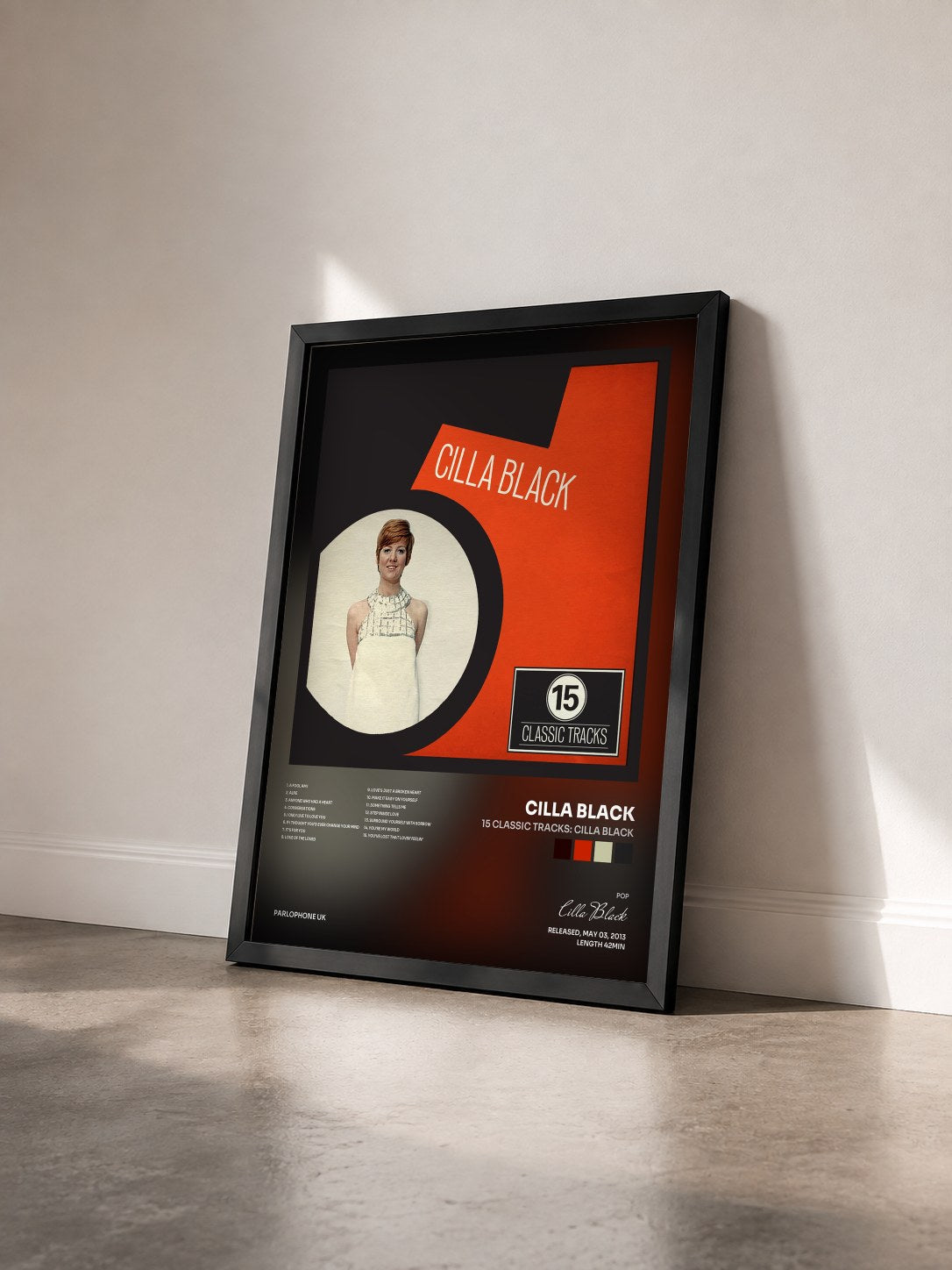 #noir Tableau de l'album 15 Classic Tracks: Cilla Black de Cilla Black vu de trois quarts, cadre noir